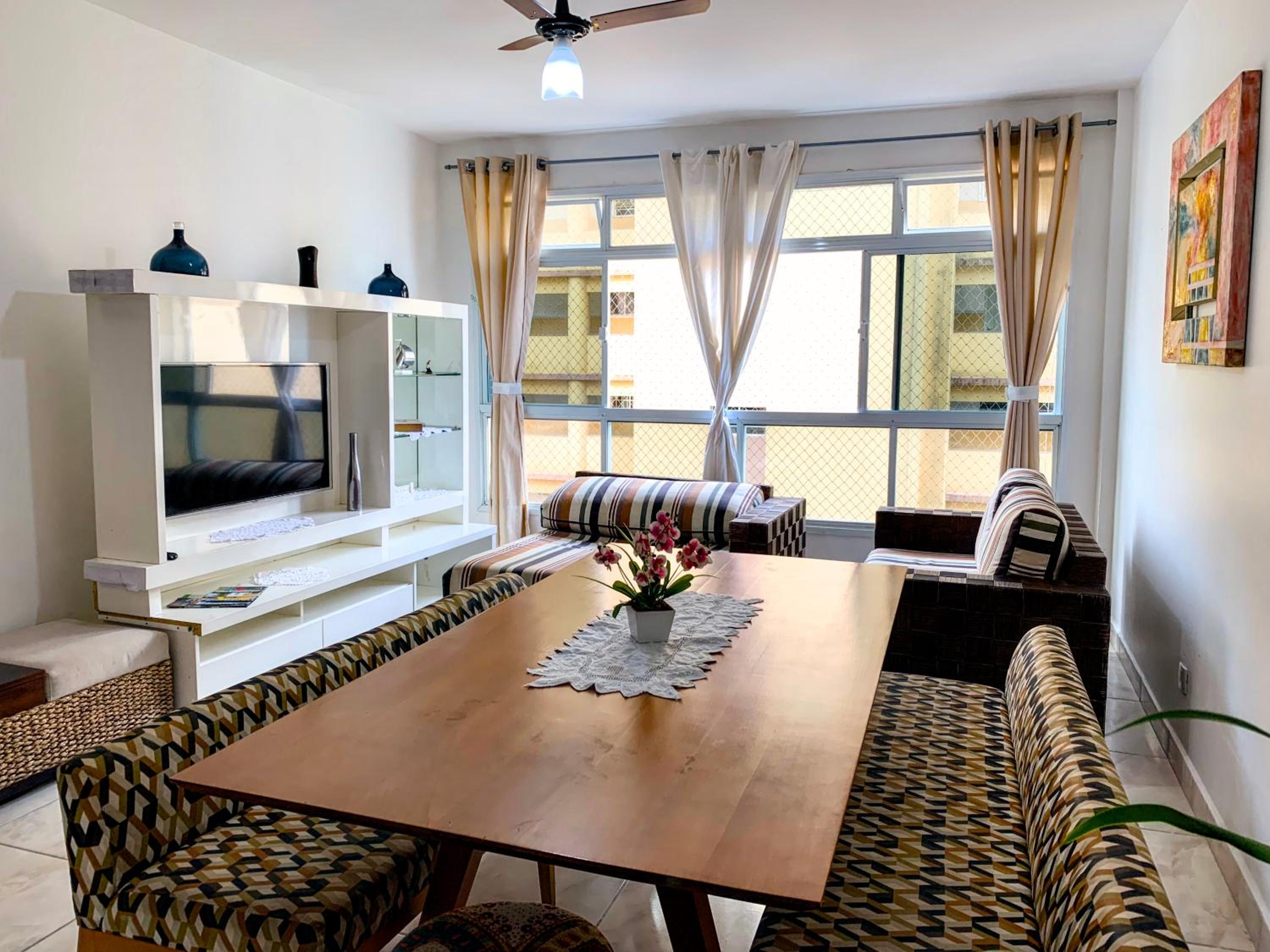 Beautiful condo by the shore