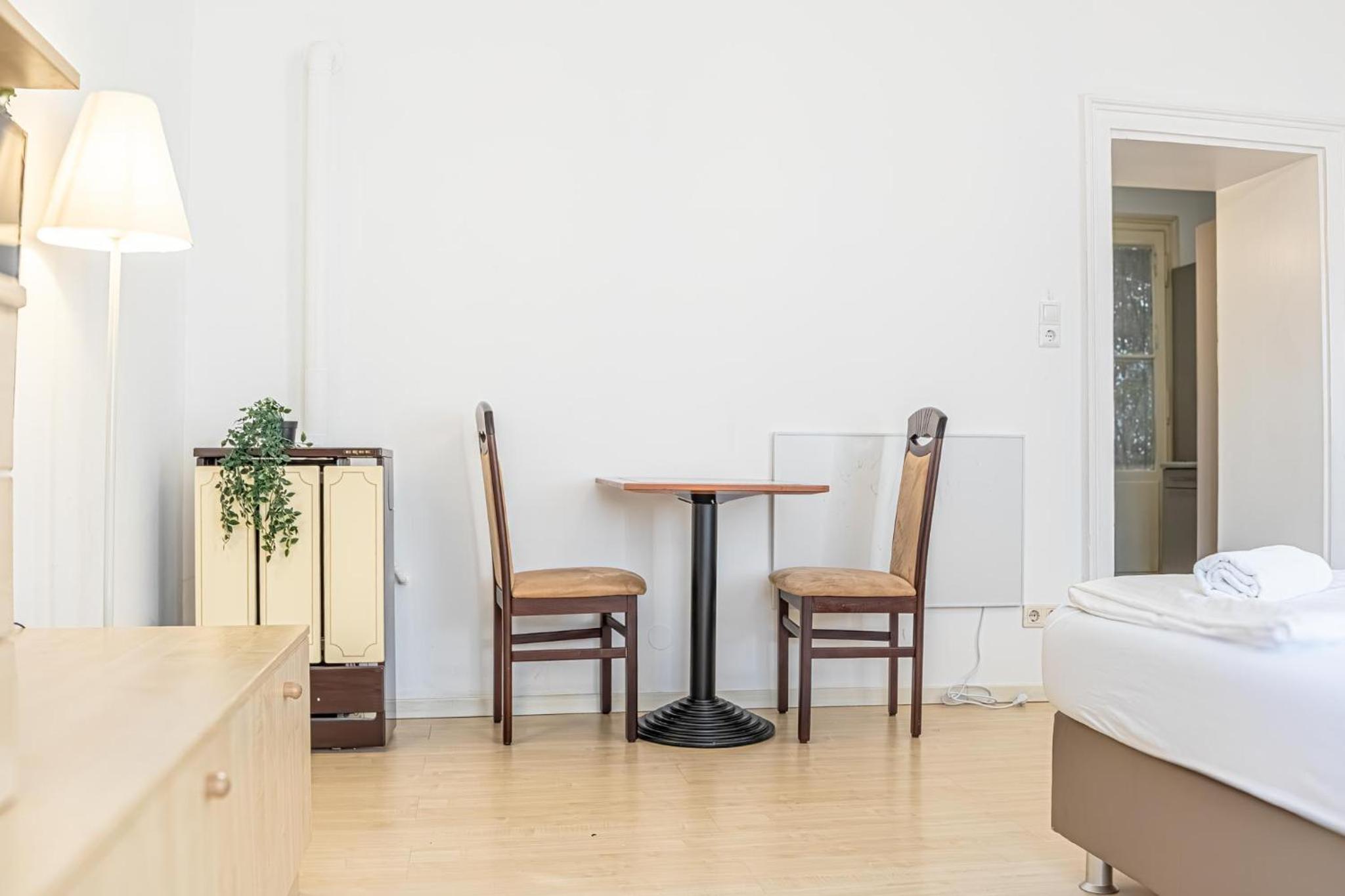Charming 1BR Apartment Near Wiener Stadthalle