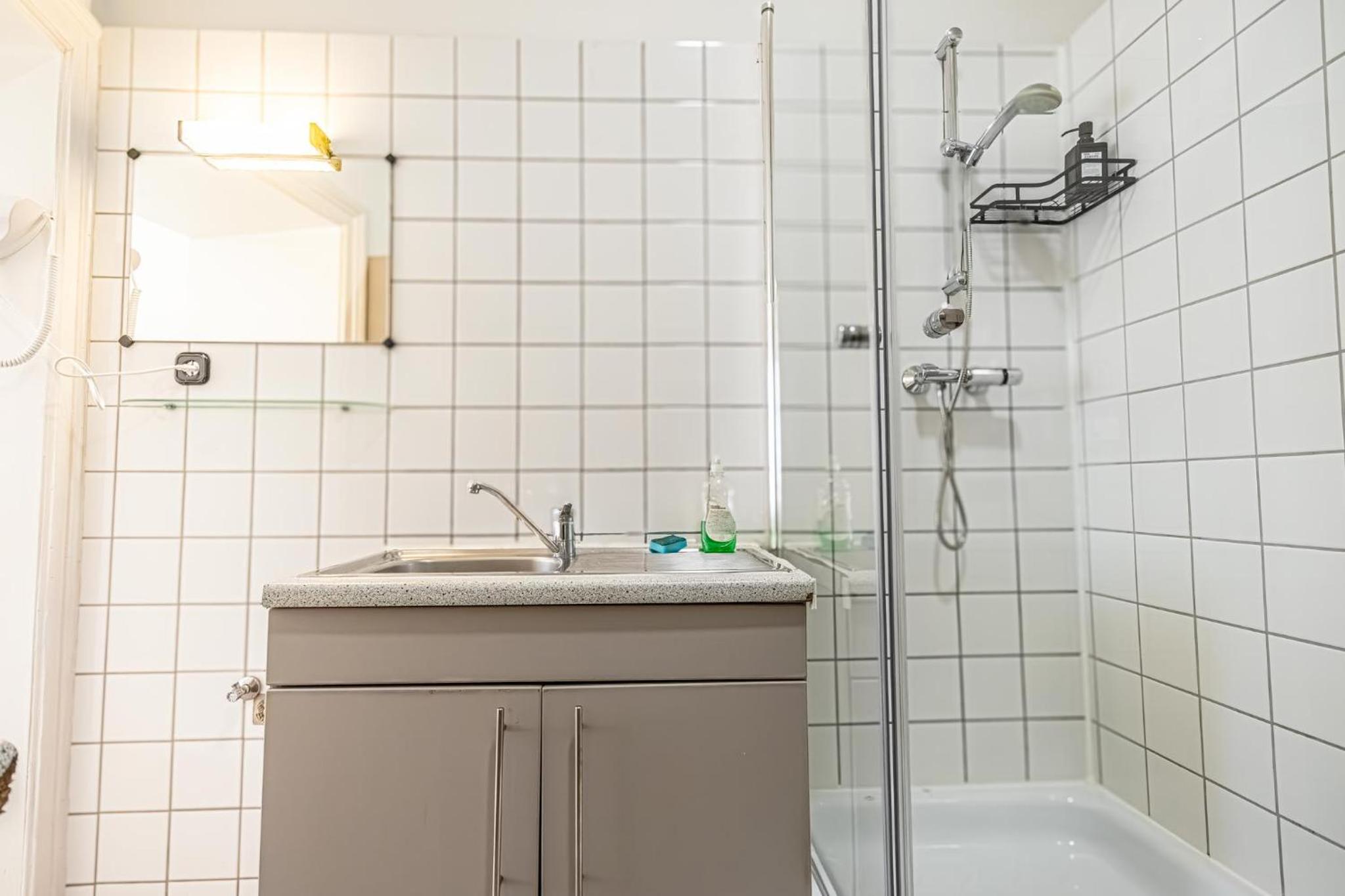Charming 1BR Apartment Near Wiener Stadthalle