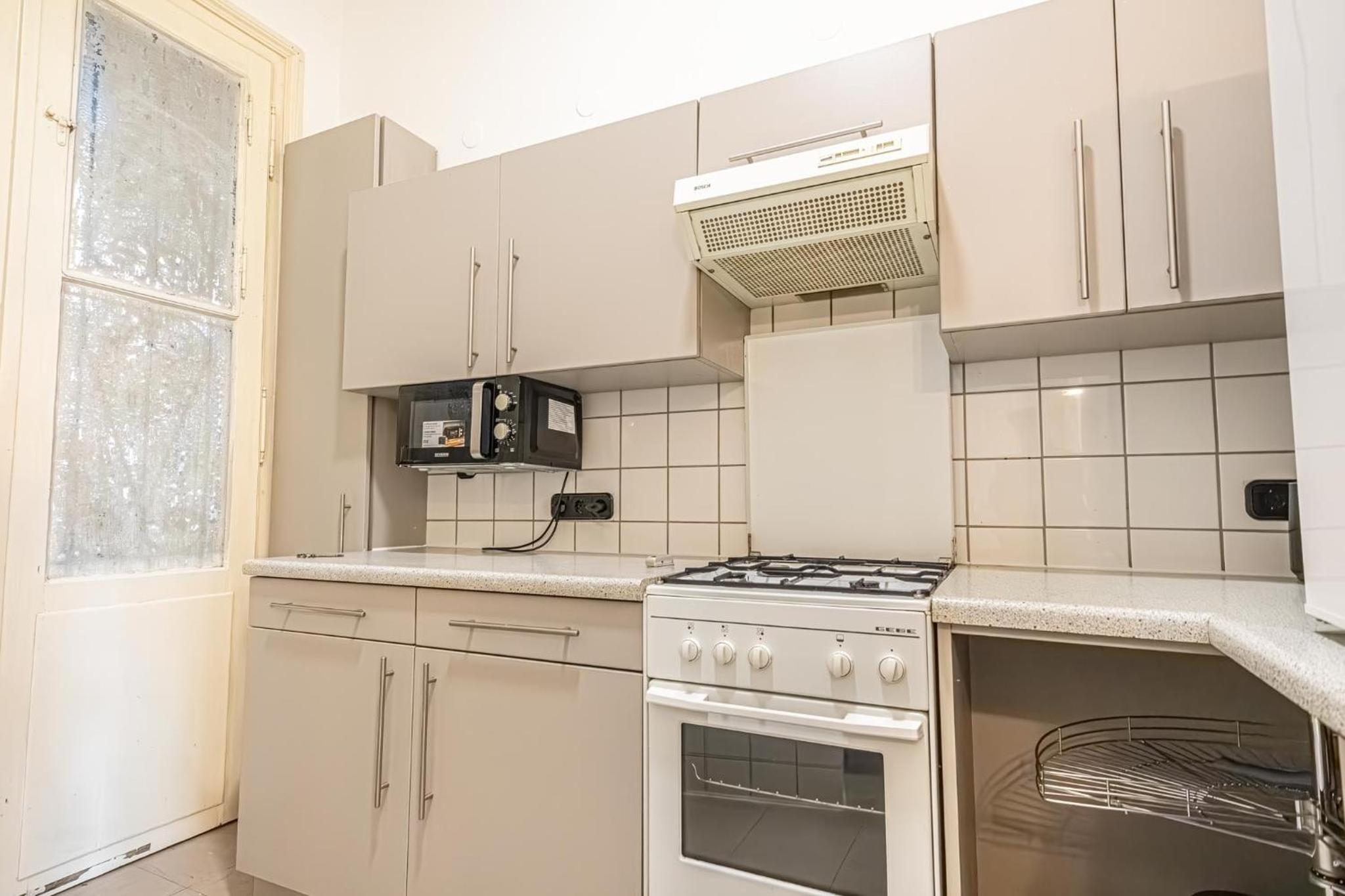 Charming 1BR Apartment Near Wiener Stadthalle