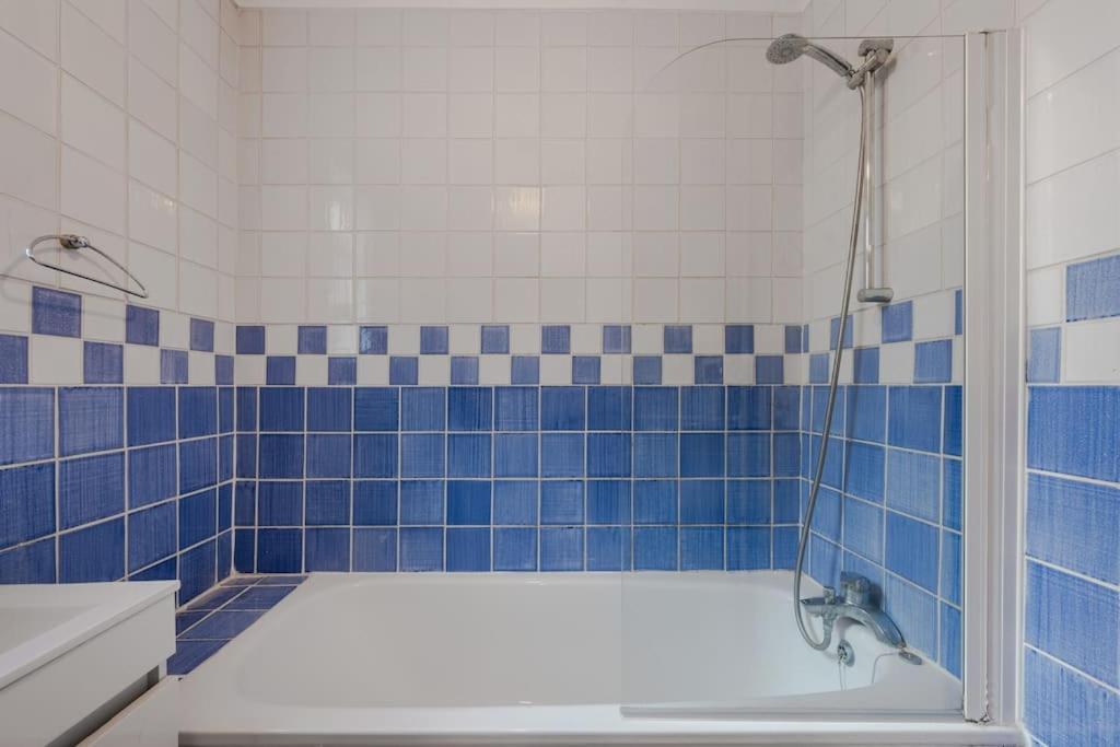 Stylish 2 bed in Central London - Walking distance to Hyde Park & Notting Hill