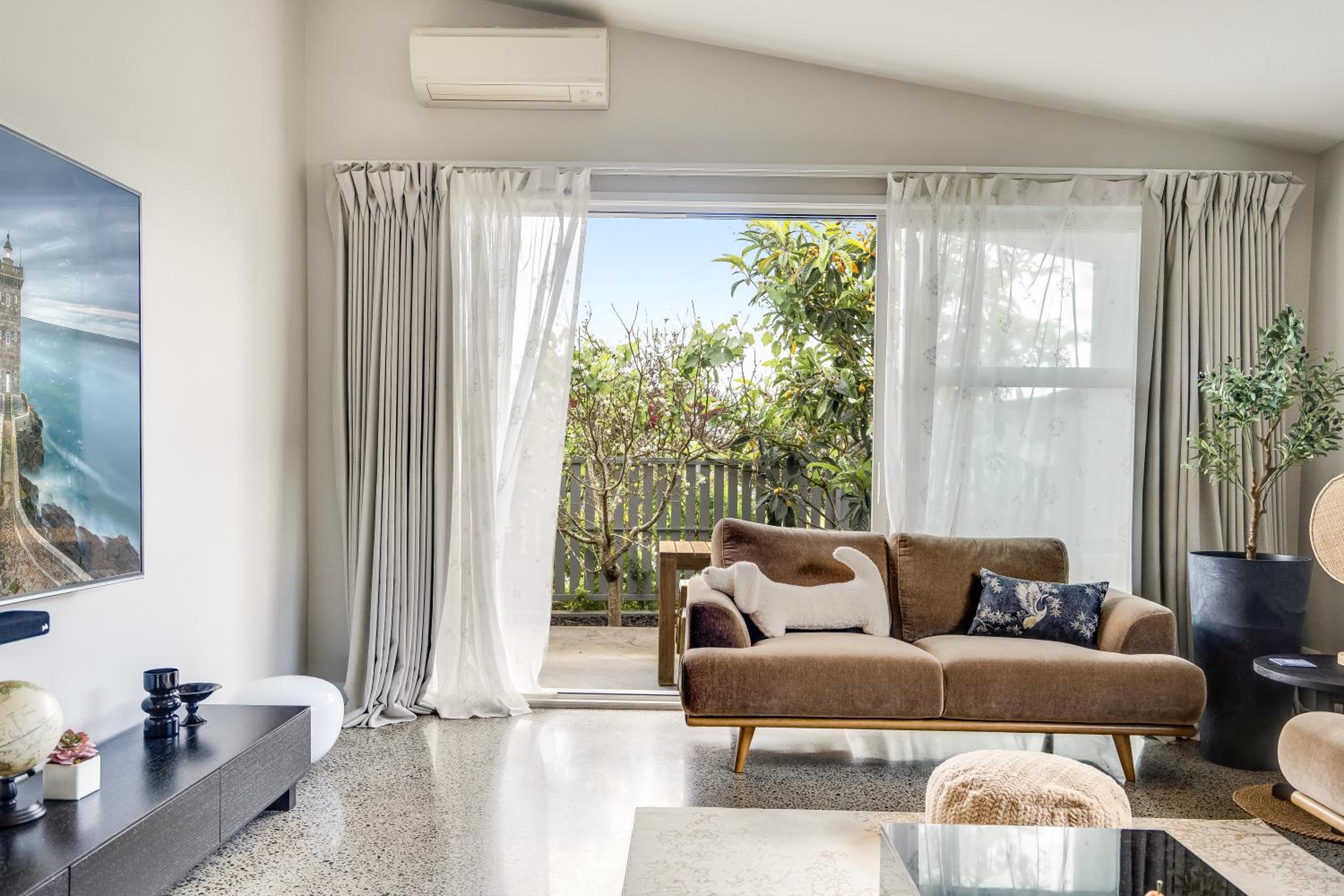 The Solitude - Comfort at its Best by Carmichael Reserve in Tauranga view 3