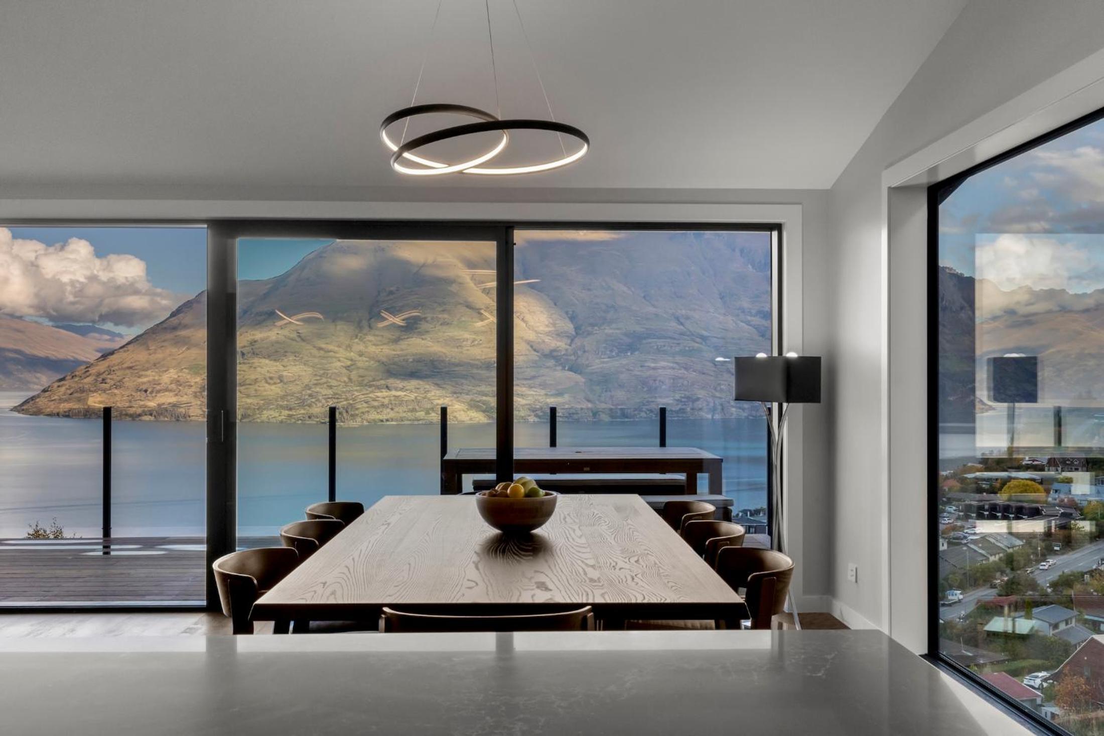 Rivendell Queenstown view 3