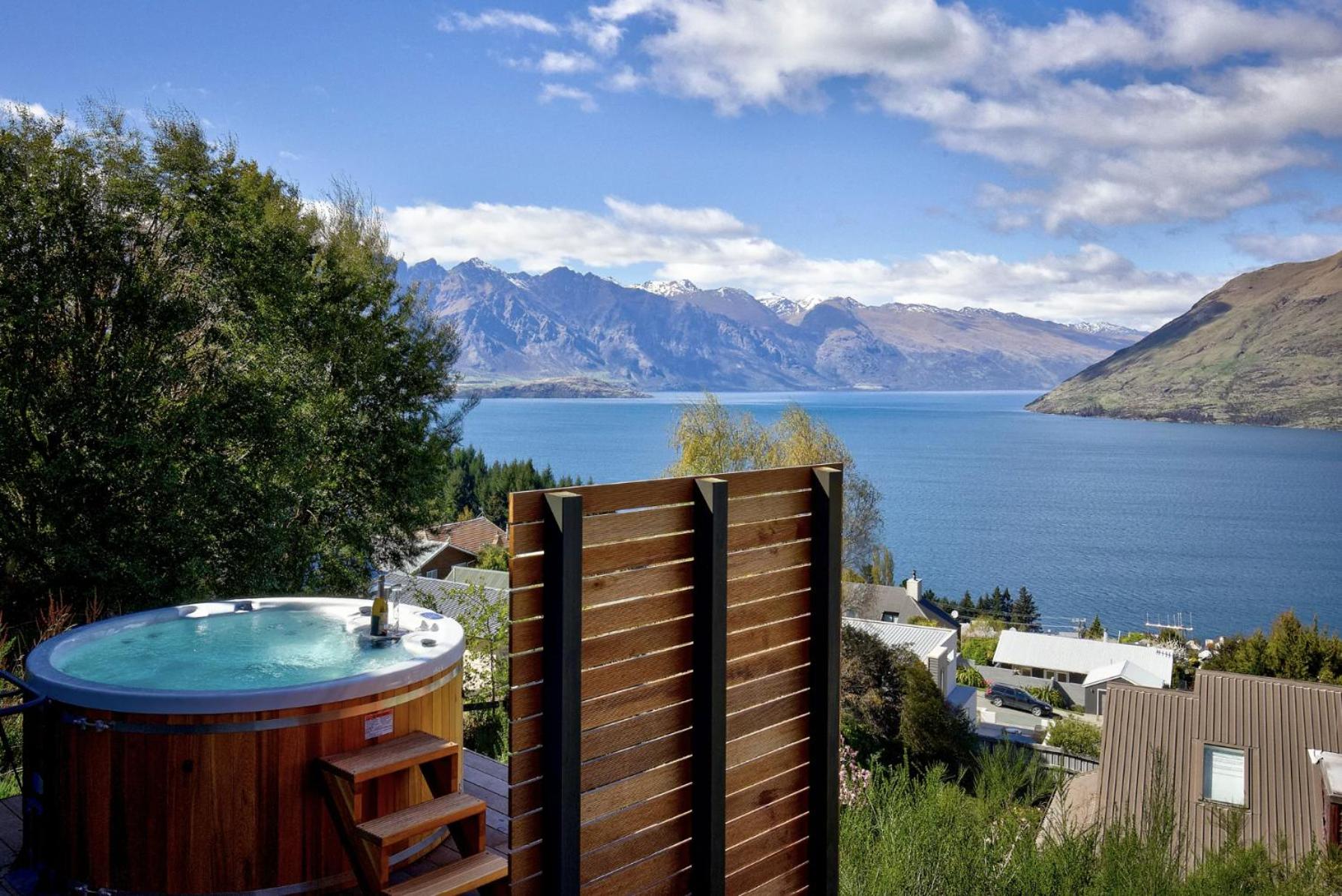 Rivendell Queenstown view 4