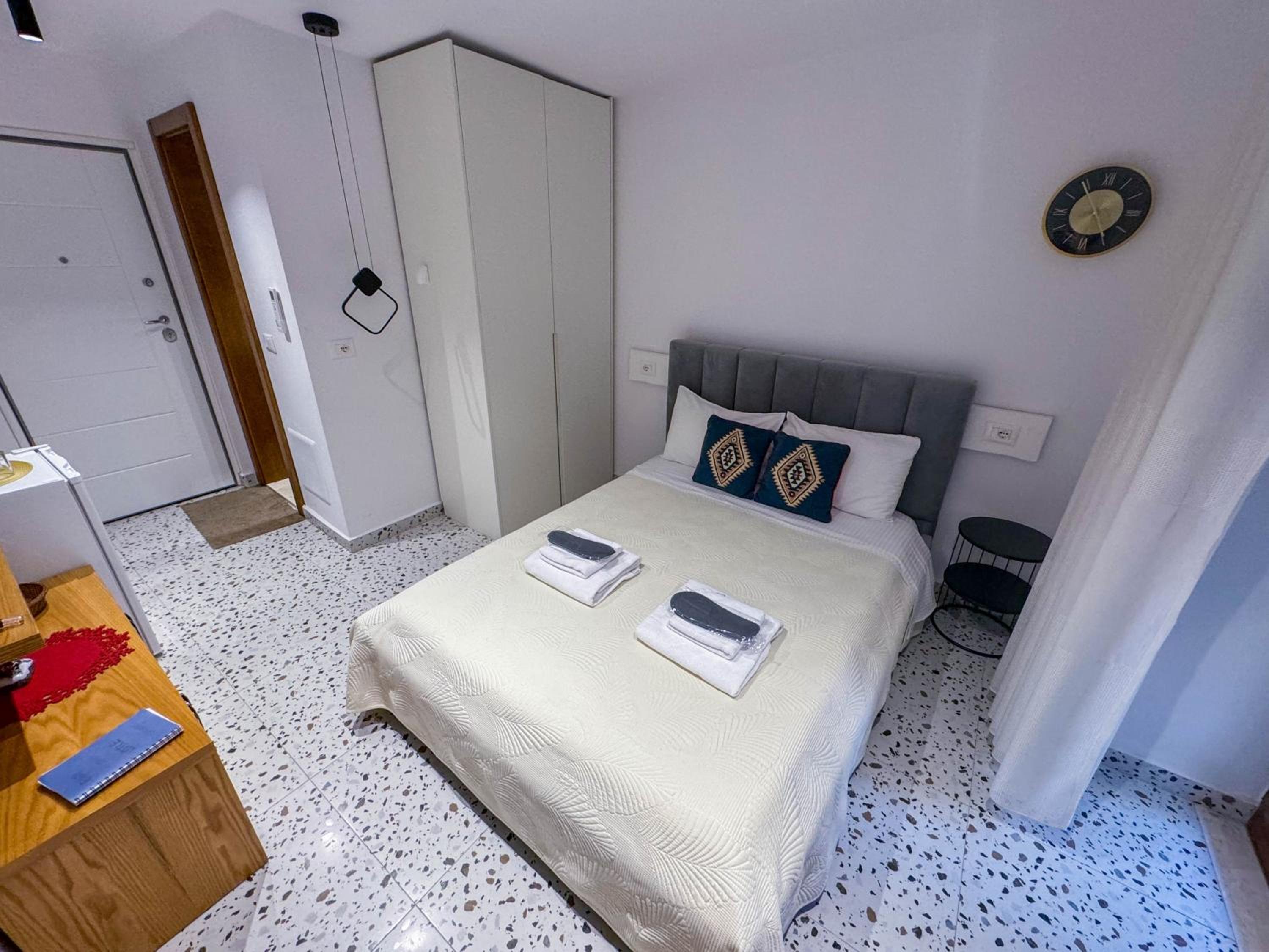 Tirana Lovely Apartment 3