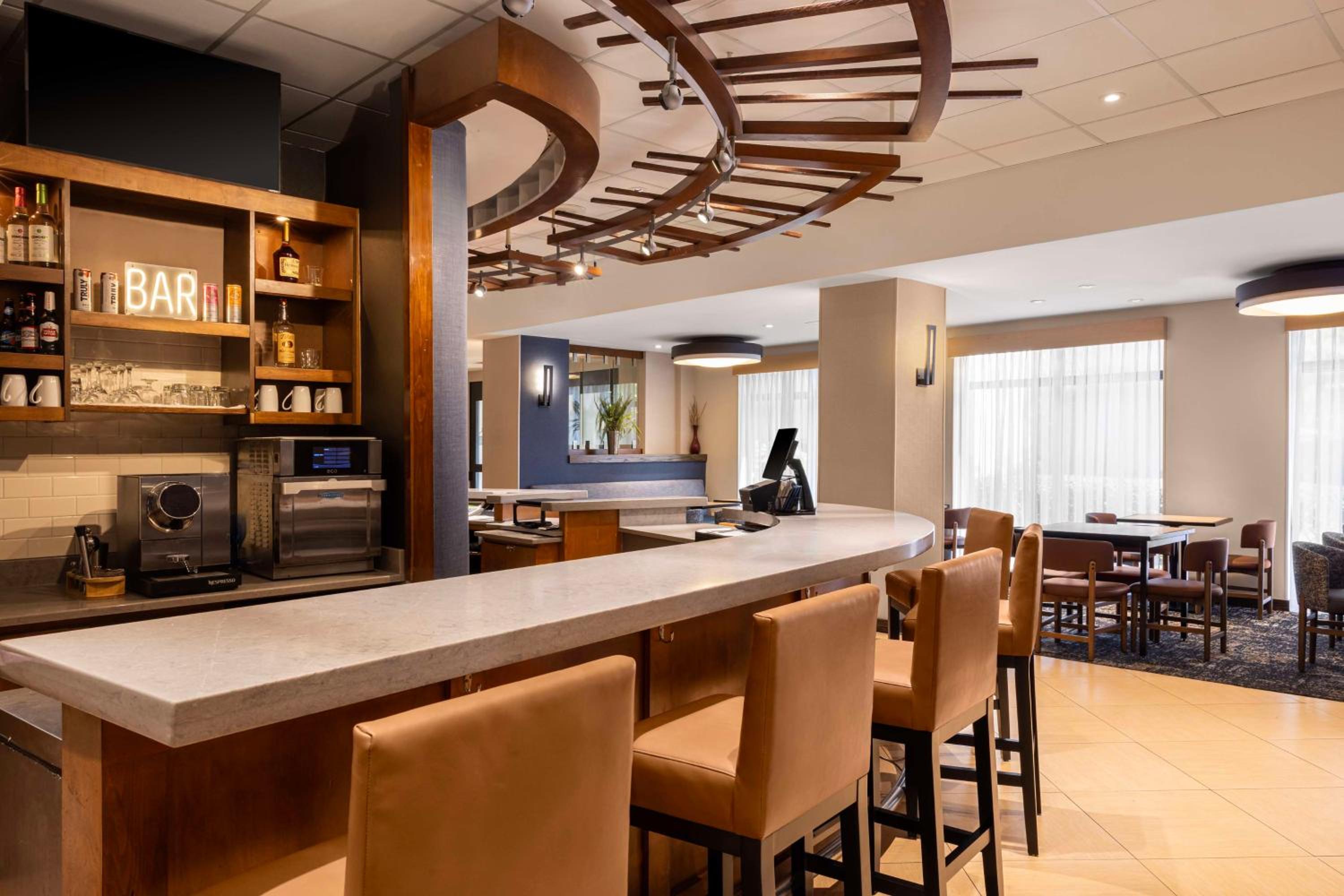 Hyatt Place Atlanta Airport South-2