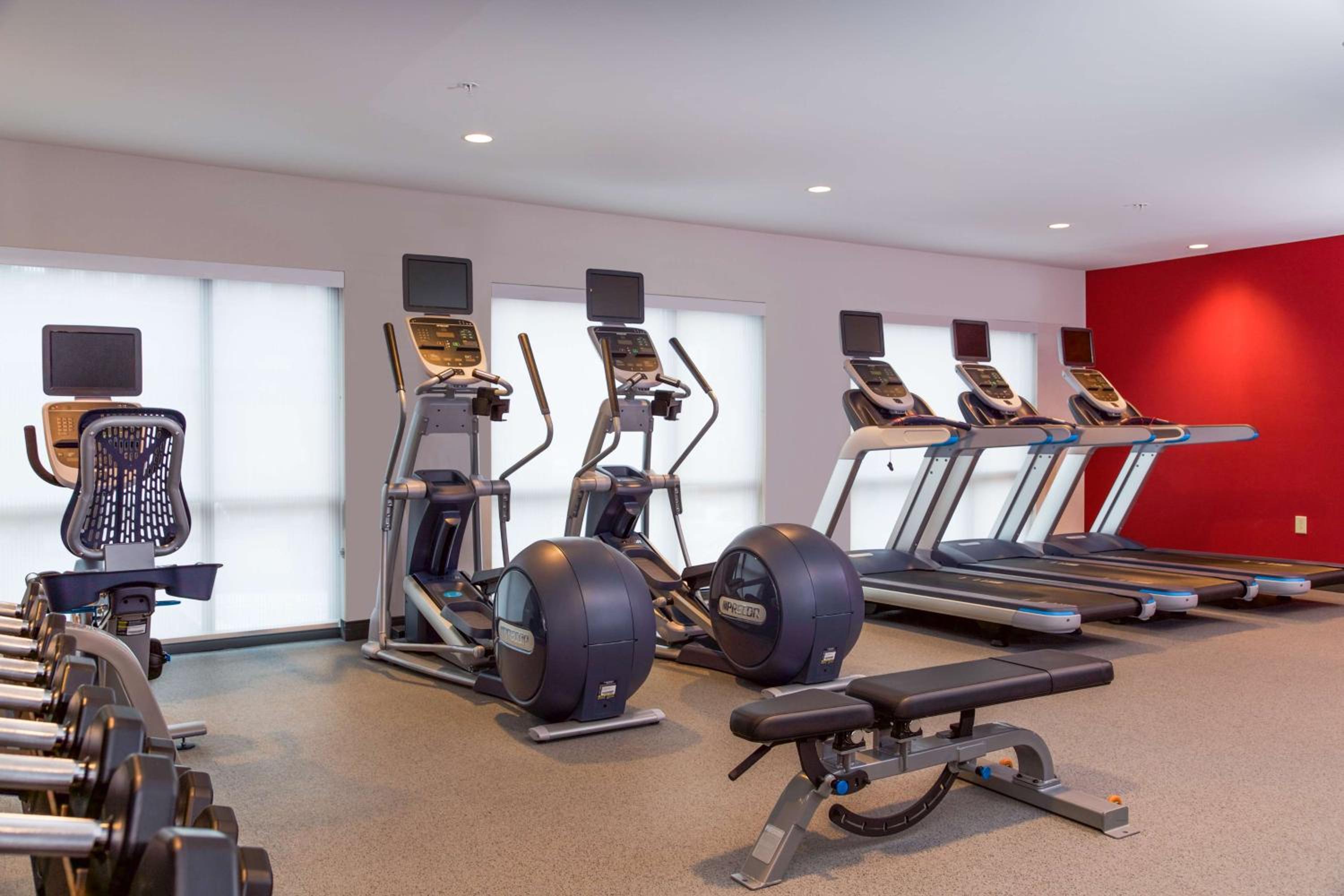 Hilton Garden Inn Burlington Downtown