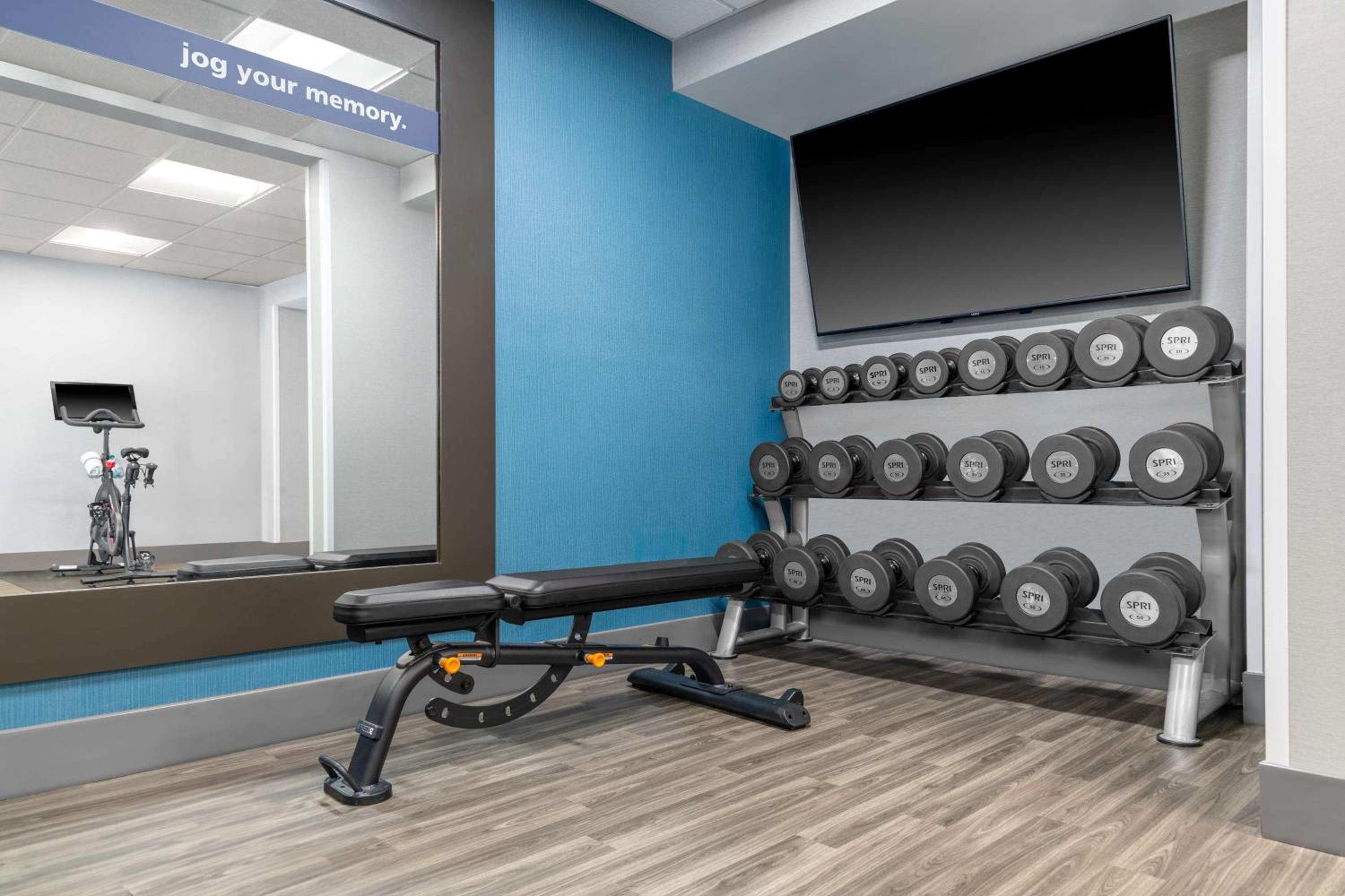 Martinsburg Vacations - Hampton Inn Martinsburg - Property Image 37