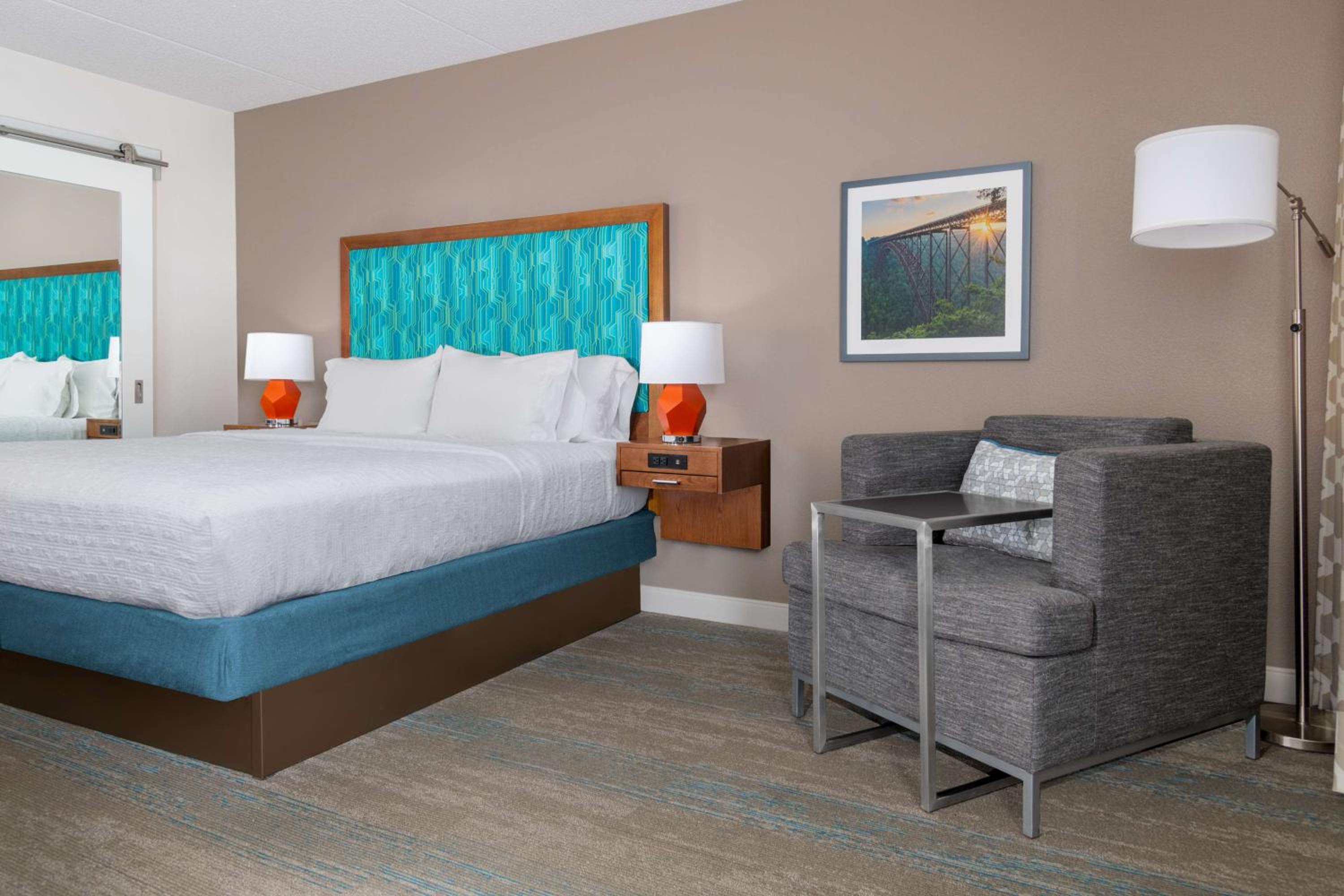 Martinsburg Vacations - Hampton Inn Martinsburg - Property Image 17