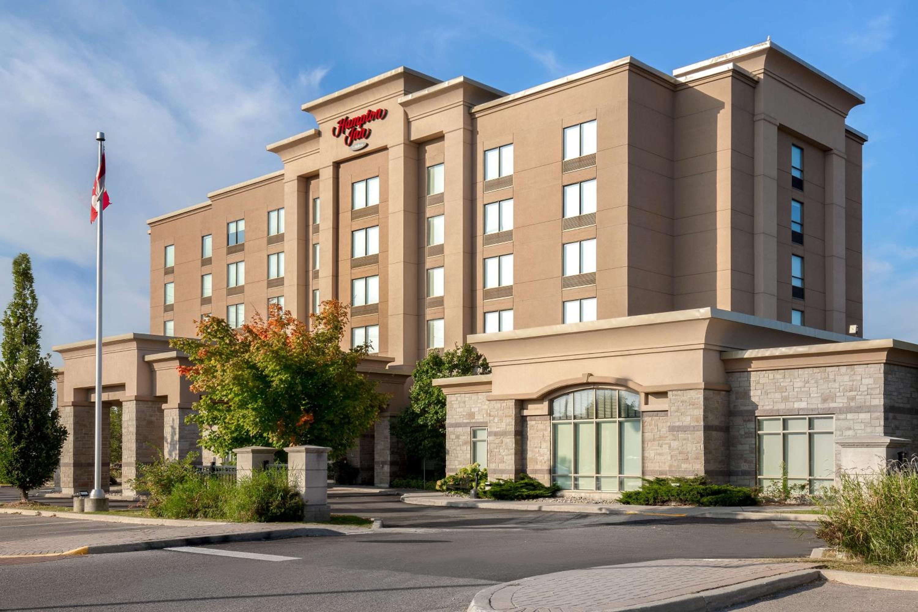 Toronto Vacations - Hampton Inn by Hilton Brampton - Toronto - Property Image 1