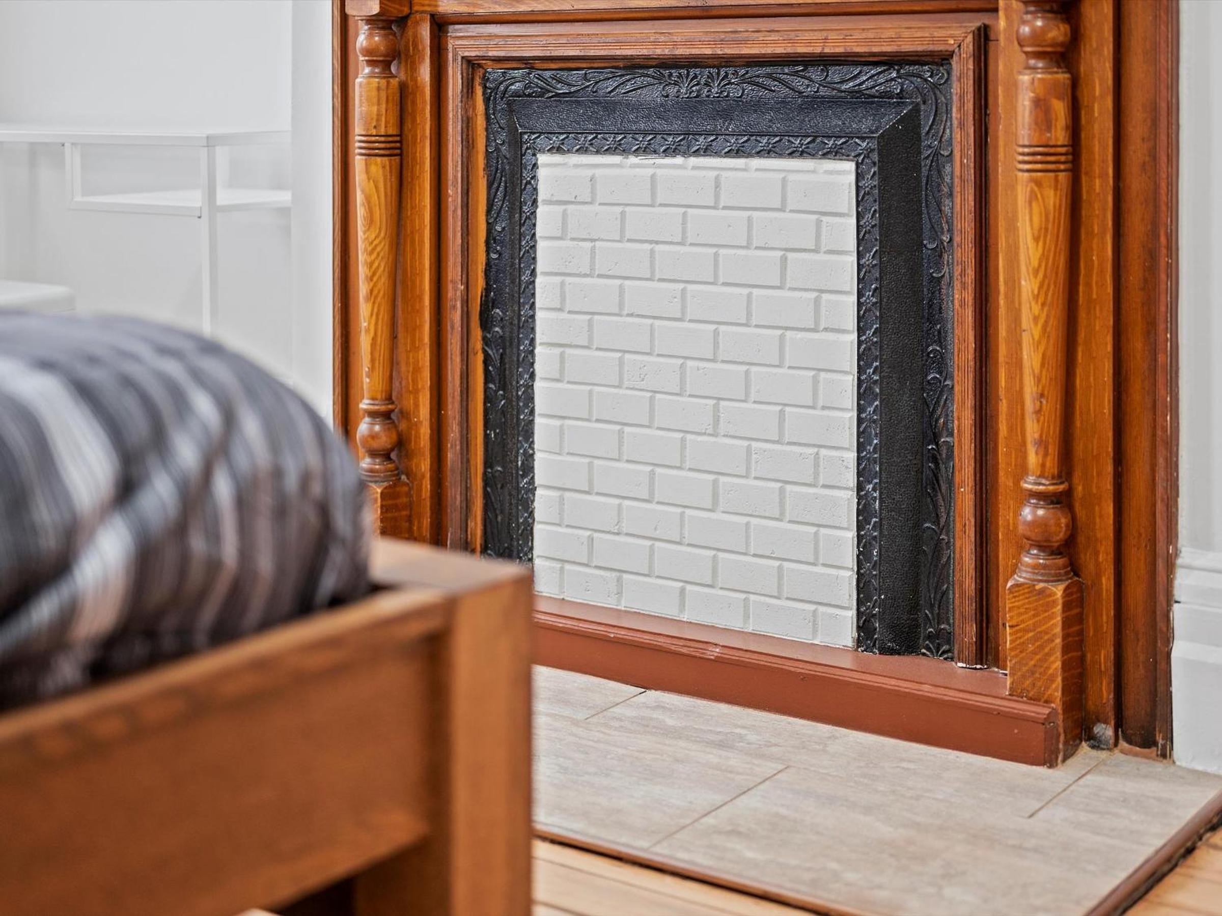 Oakland, Pittsburgh !C Bright and Stylish Private Bedroom with Shared Bathroom