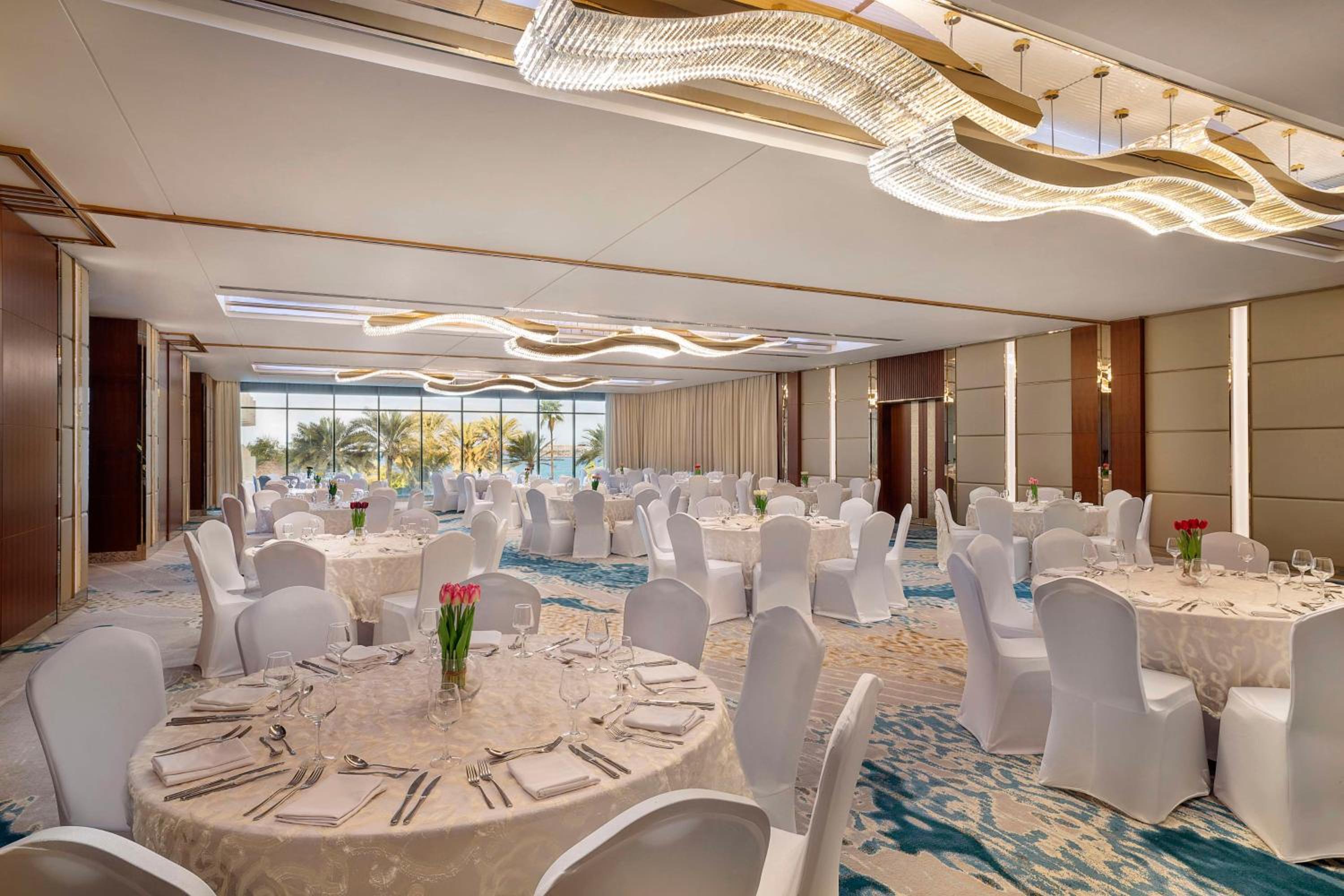 Hilton Dubai Jumeirah