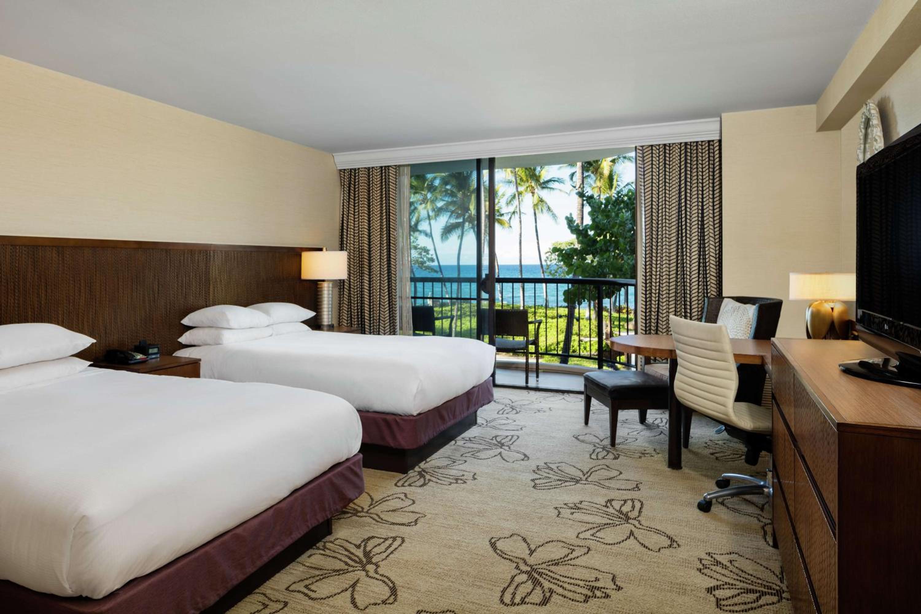 Hilton Waikoloa Village 250