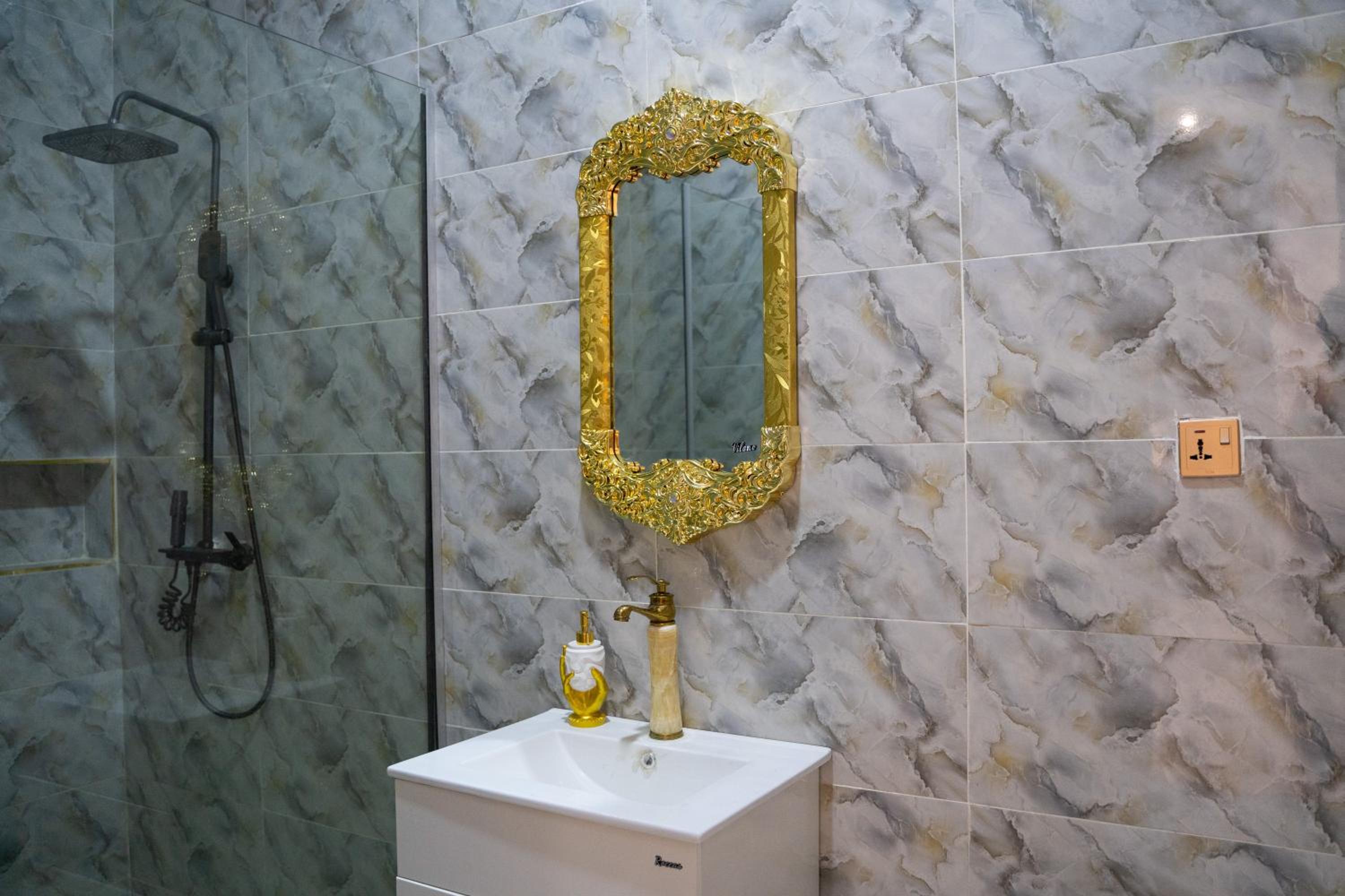 ABOT Luxury Homes