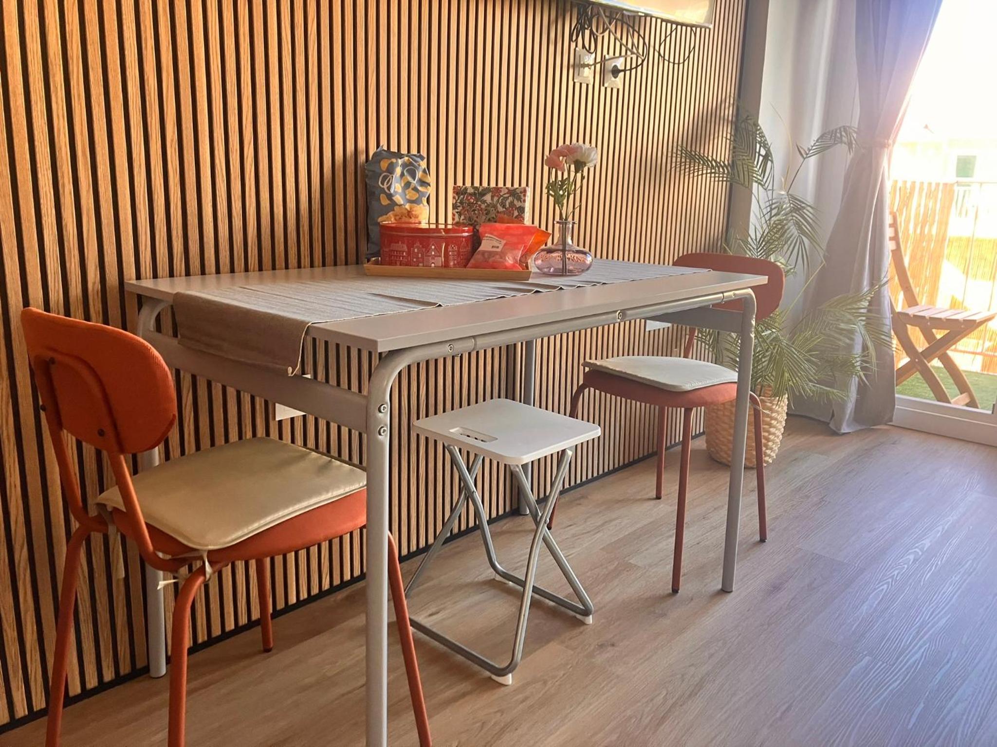 Bythewave Apartments