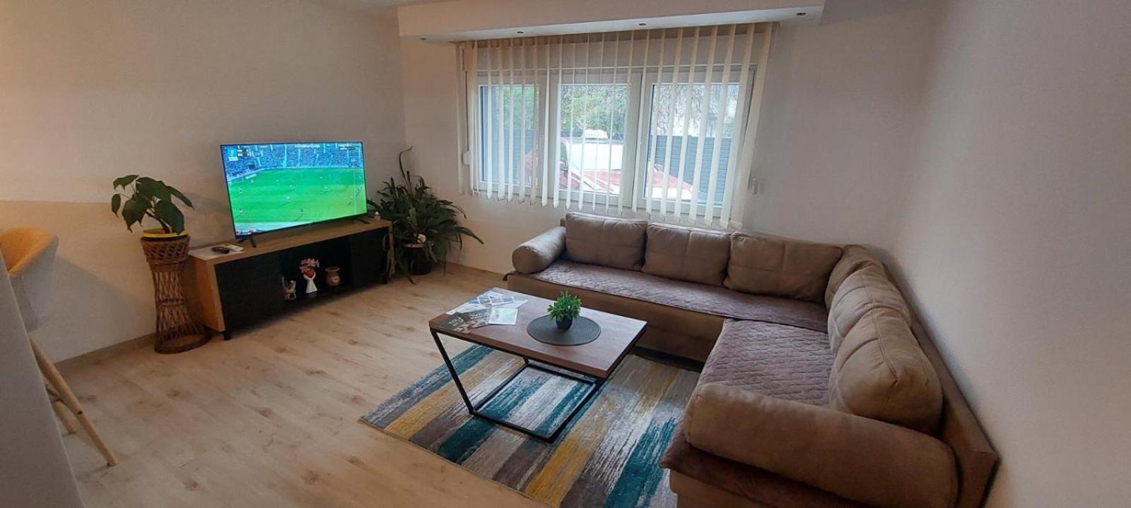 Villa Berta Tuzla - 302 Luxury Apartment - Free Private Secured Parking