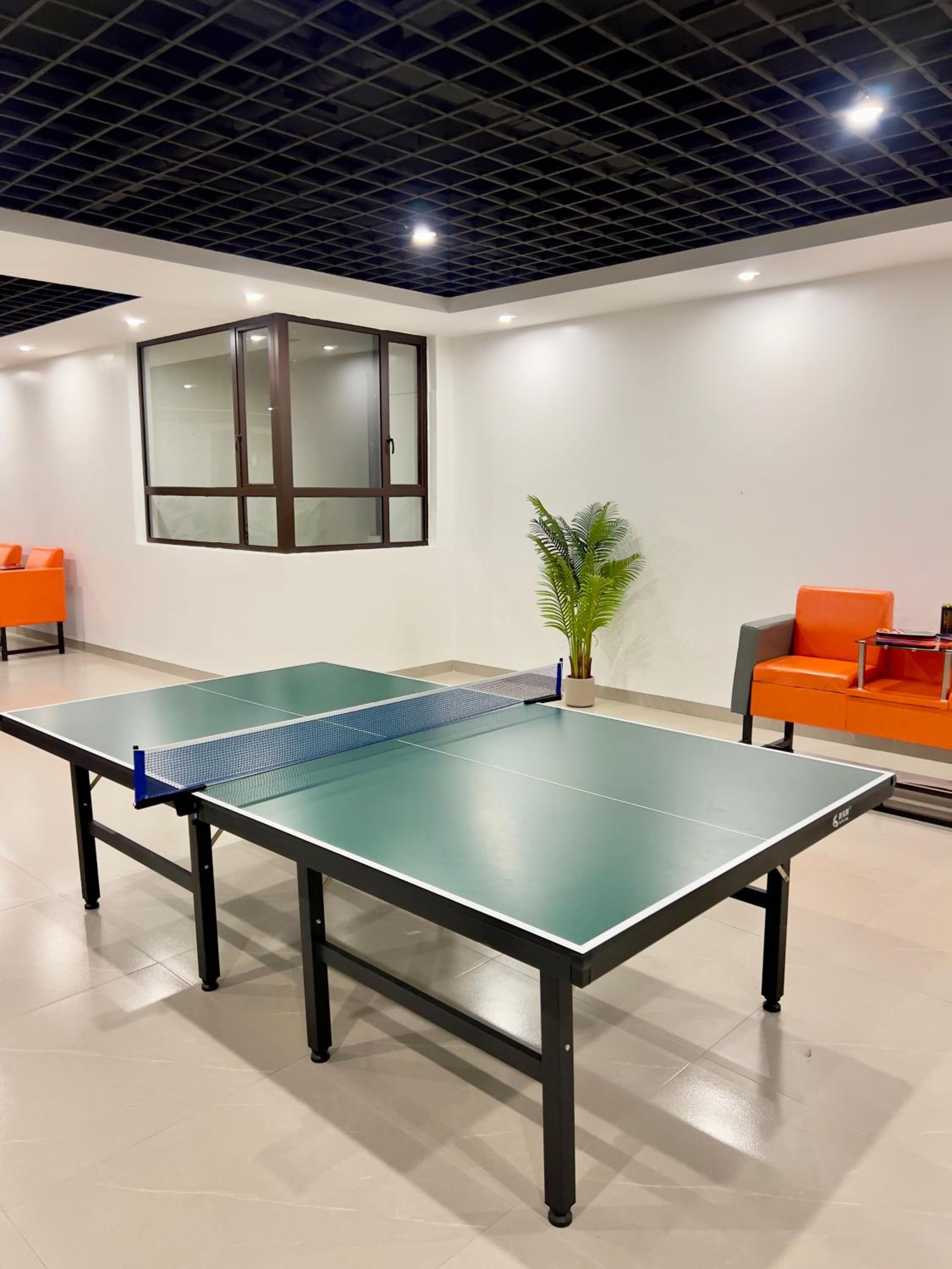 Ruyer one Bed kileleshwa Swimming pool