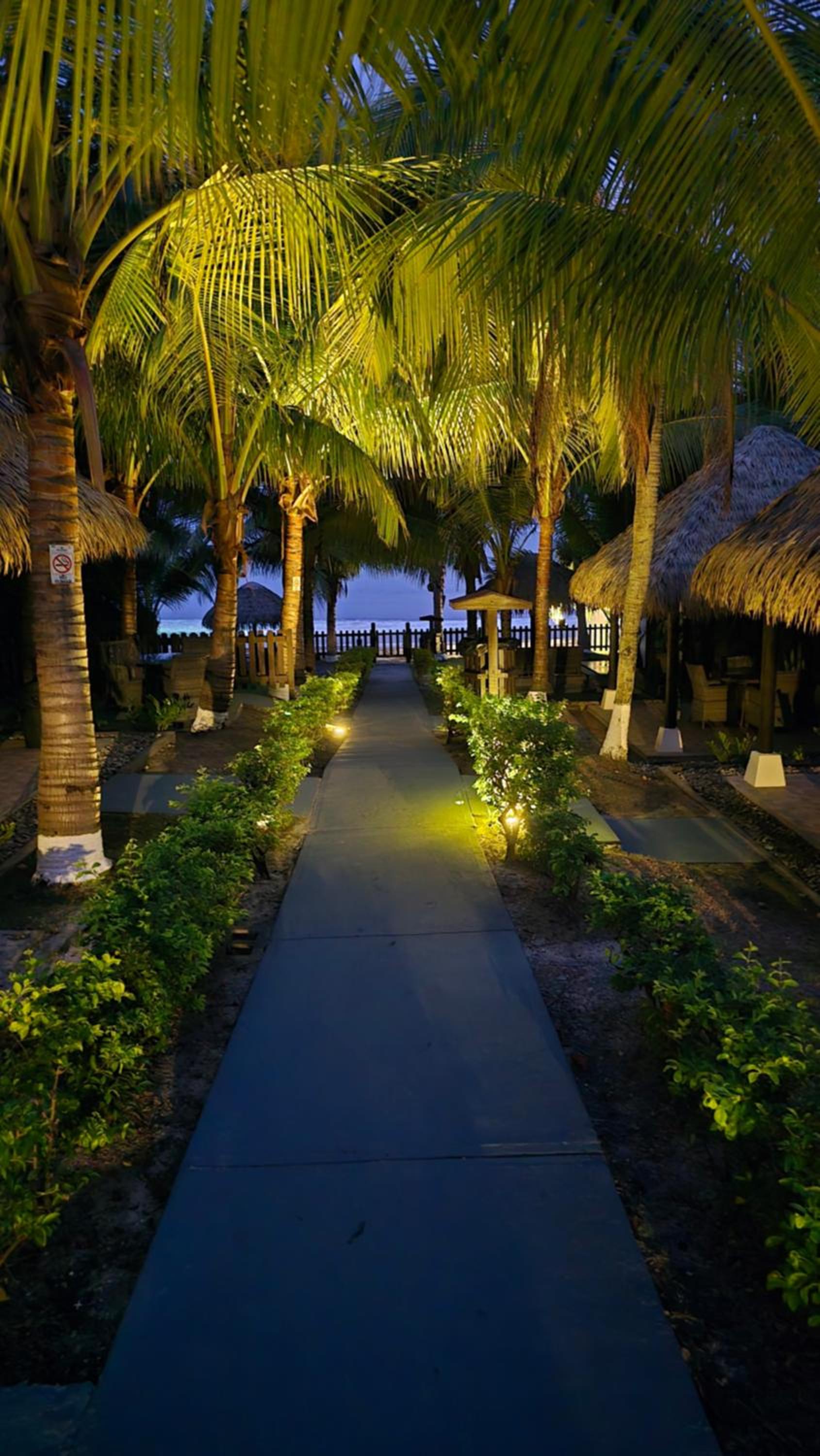 Beach House Coronado Panamá 8 Huéspedes Piscina BBQ Starlink view 2