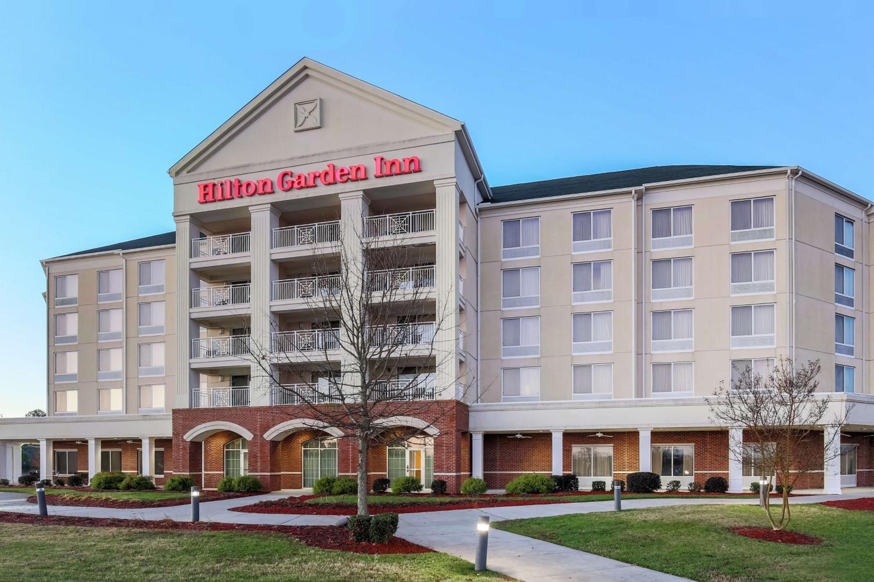 Roanoke Rapids Vacations - Hilton Garden Inn Roanoke Rapids - Property Image 26