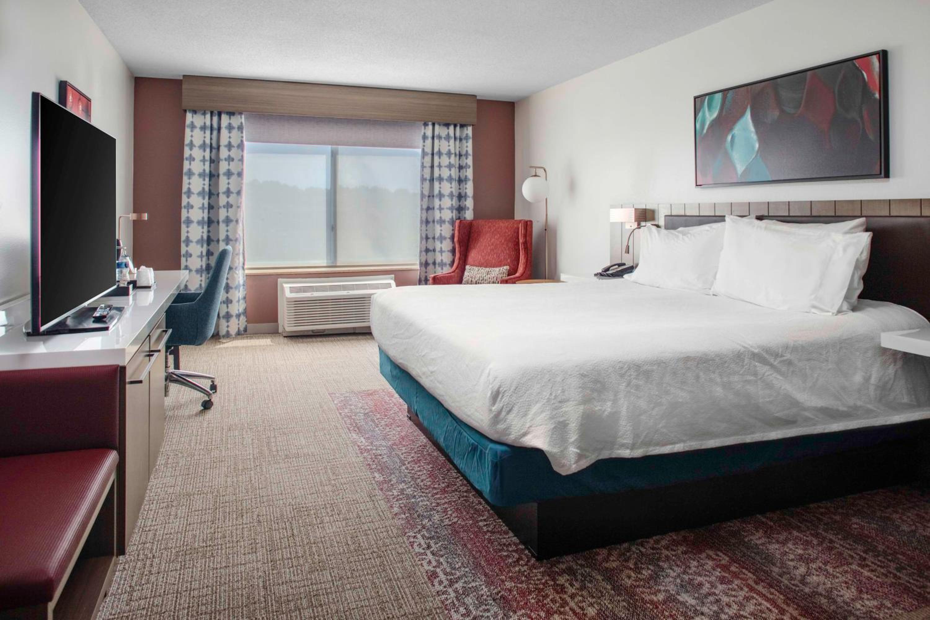 Roanoke Rapids Vacations - Hilton Garden Inn Roanoke Rapids - Property Image 13