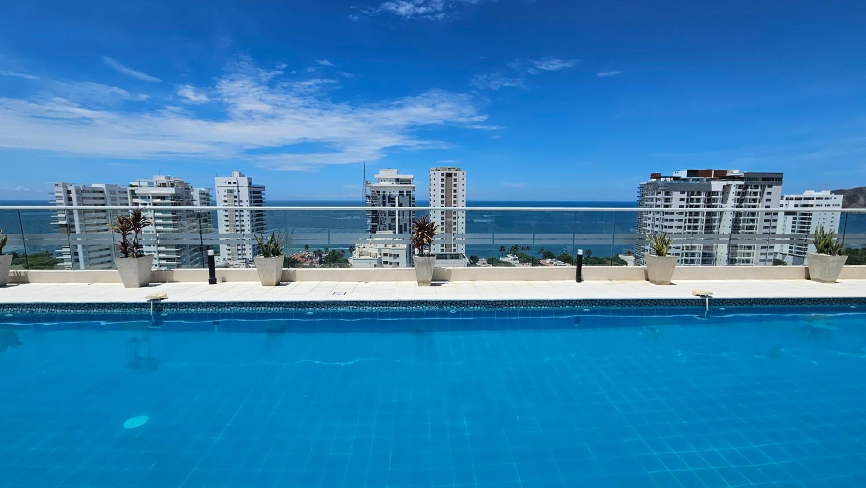 Cómodo apartamento junto al mar!