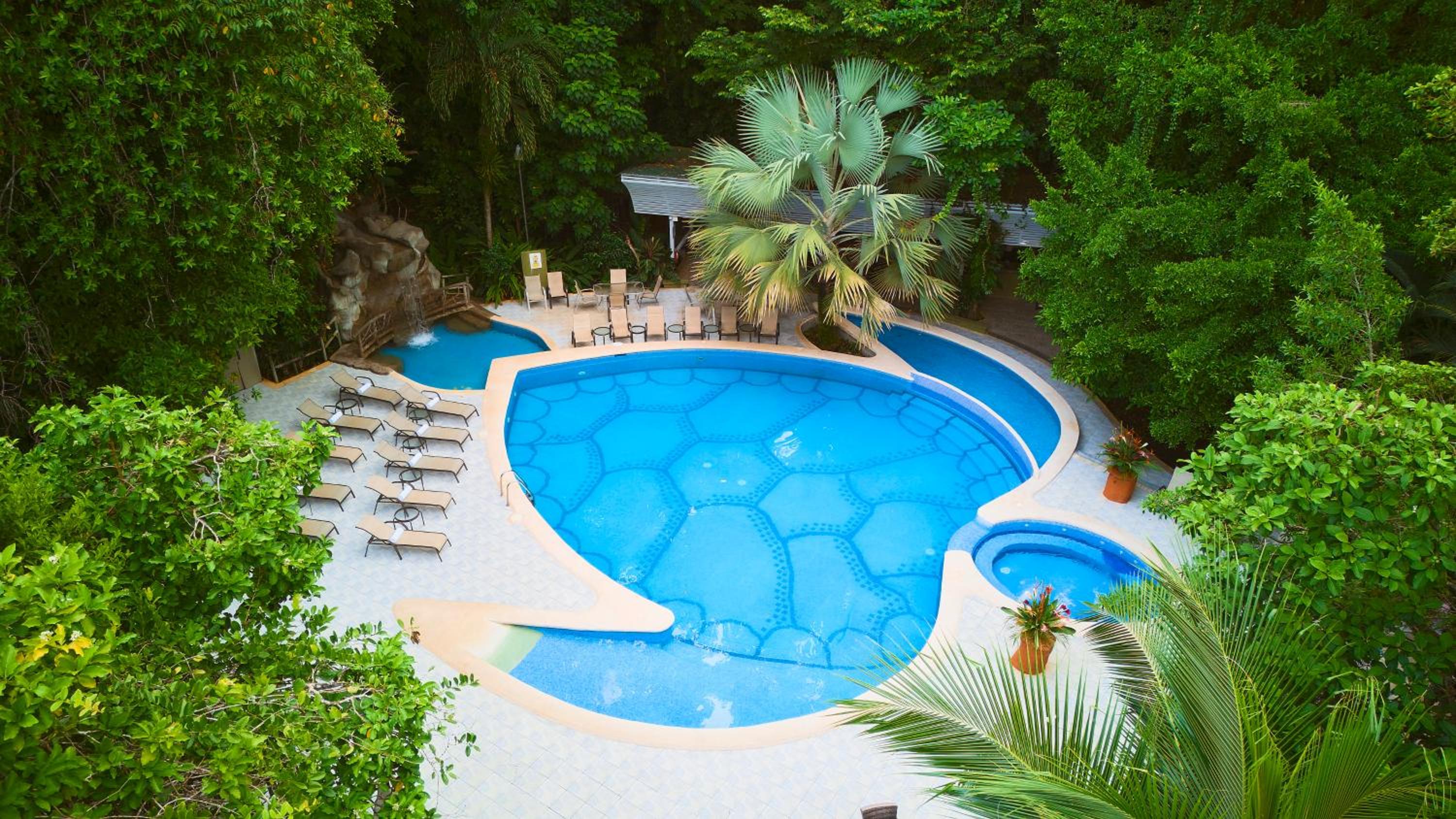 Evergreen Lodge
