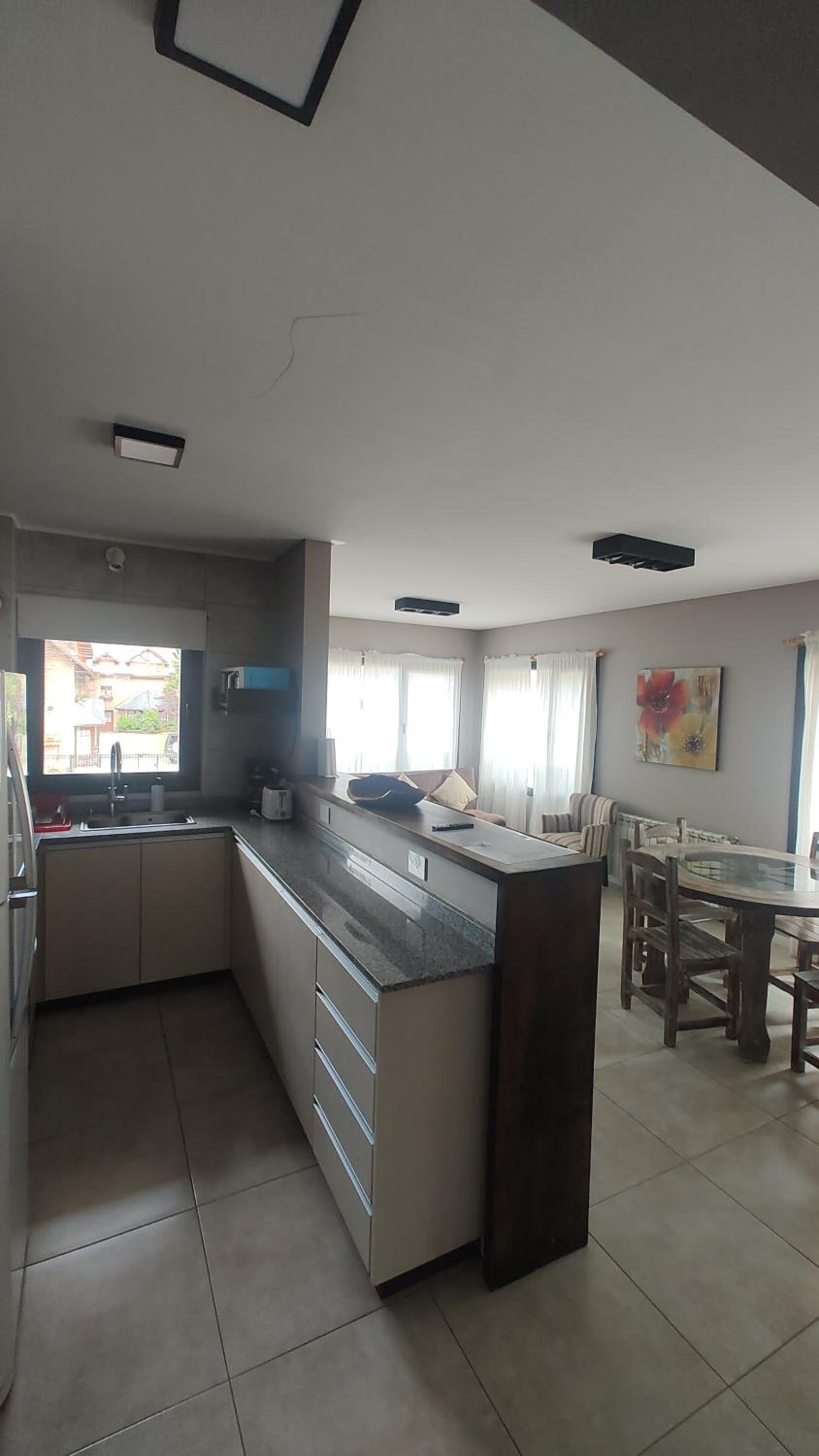 Exclusivo departamento Drury (Centro)