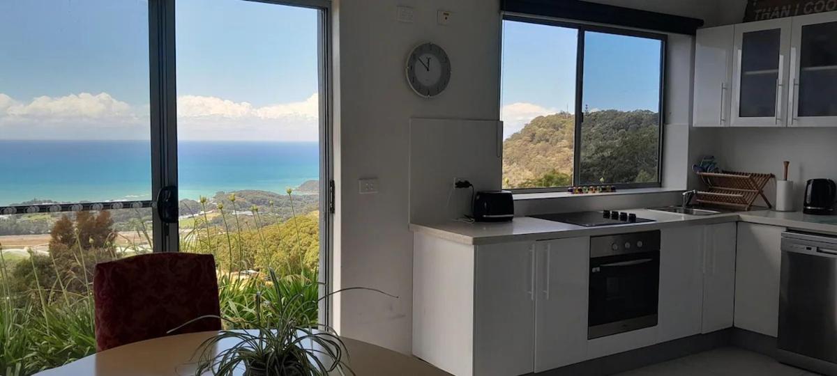 ON TOP Of THE WORLD Garden Studio