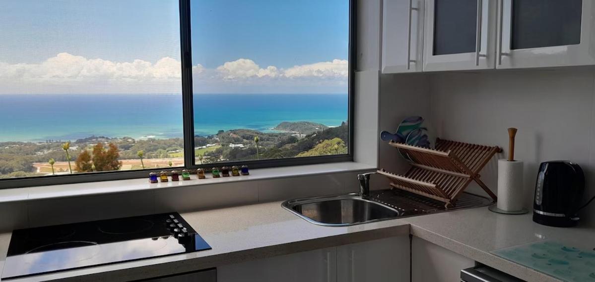 ON TOP Of THE WORLD Garden Studio