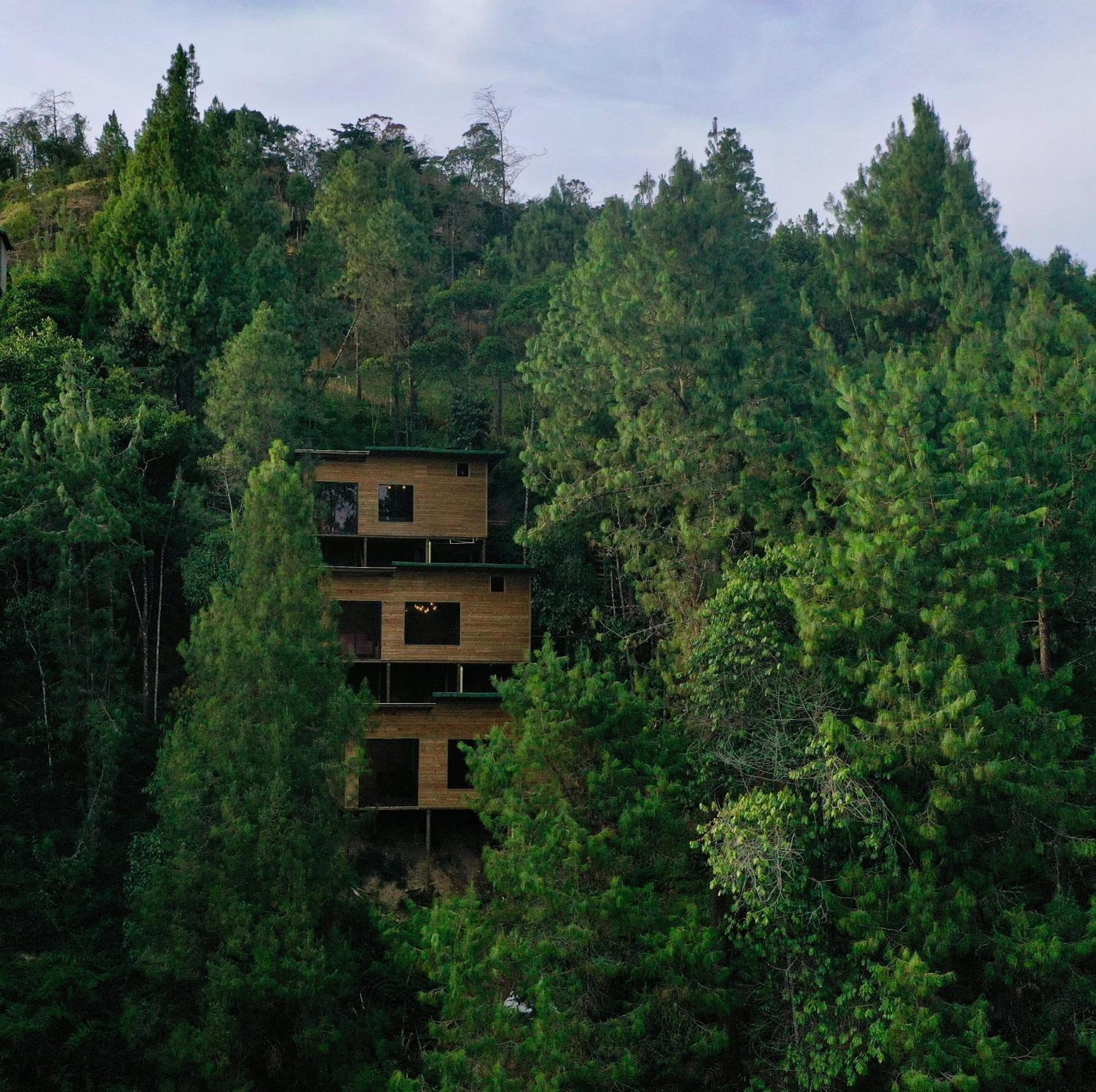 cabañas Emuná santa elena