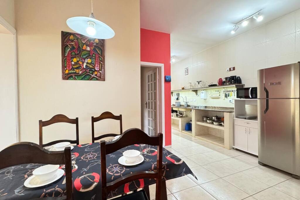 Casa Pé na Areia Suíte Master com Hidromassagem, Wi-Fi, Vista Mar e Churrasqueira