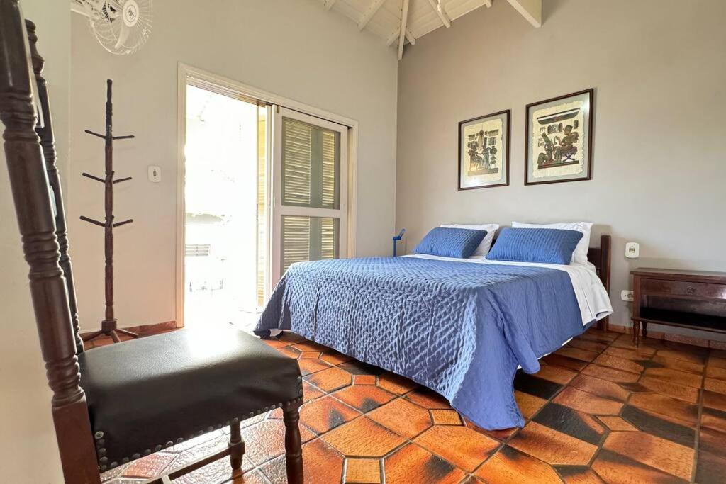 Casa Pé na Areia Suíte Master com Hidromassagem, Wi-Fi, Vista Mar e Churrasqueira