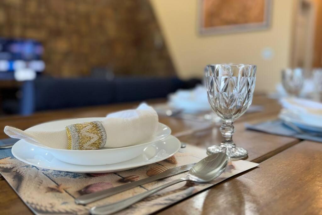 Casa Pé na Areia Suíte Master com Hidromassagem, Wi-Fi, Vista Mar e Churrasqueira