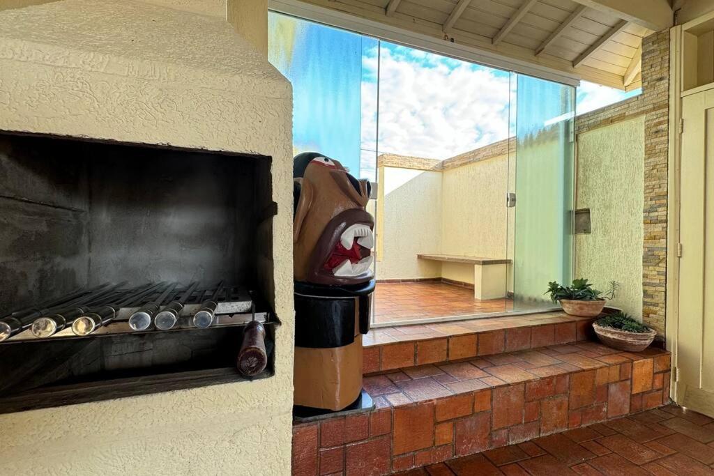Casa Pé na Areia Suíte Master com Hidromassagem, Wi-Fi, Vista Mar e Churrasqueira