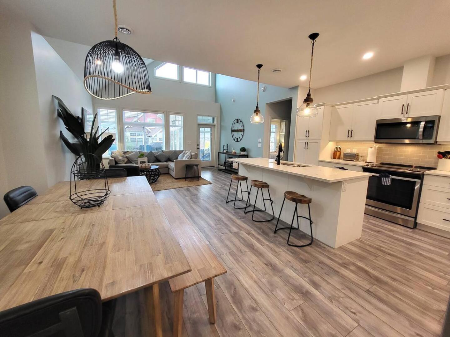White Sand Meadow Cottage By The Beach #53