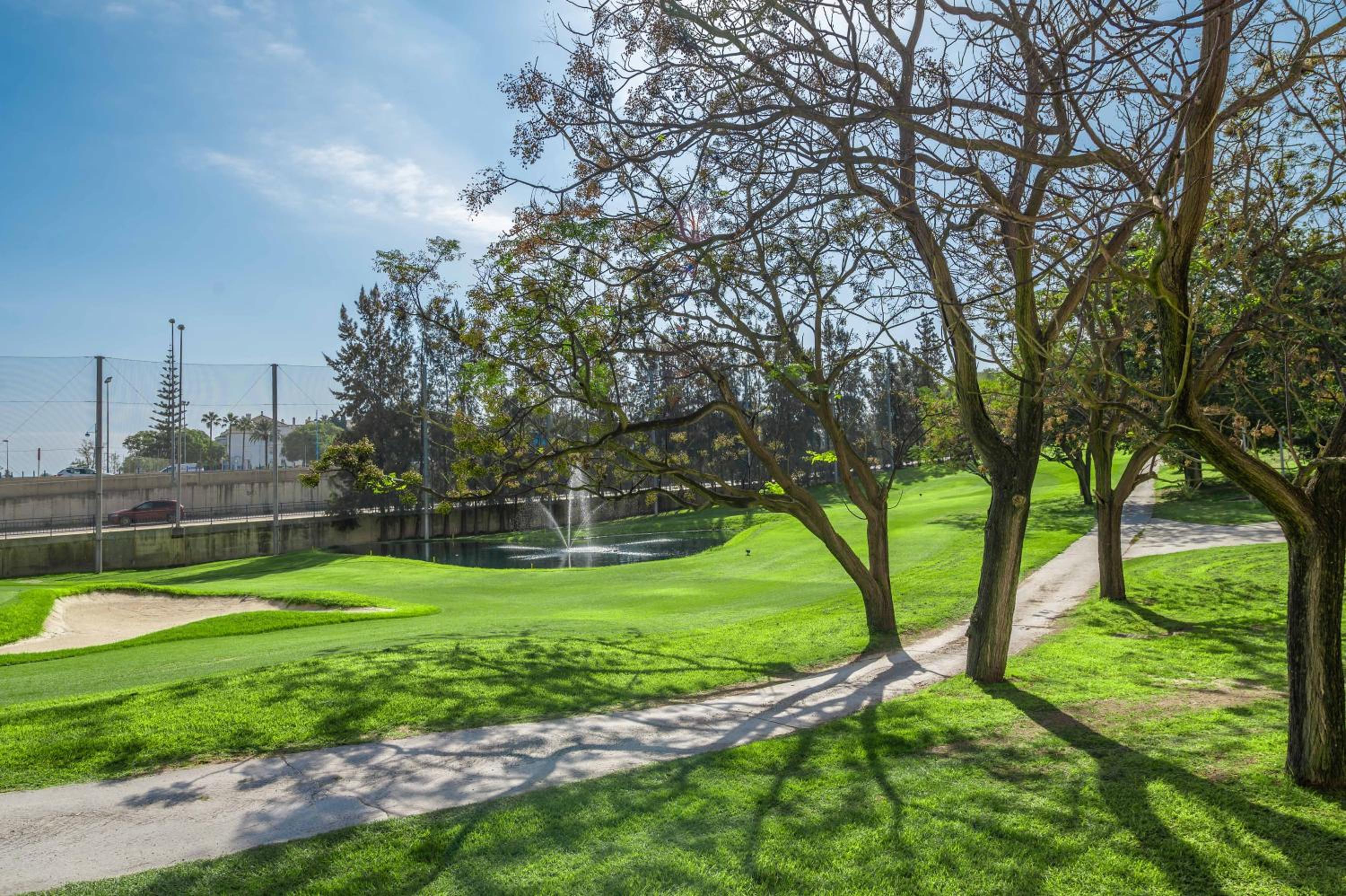 Fantastico Atico duplex en primera linea de golf