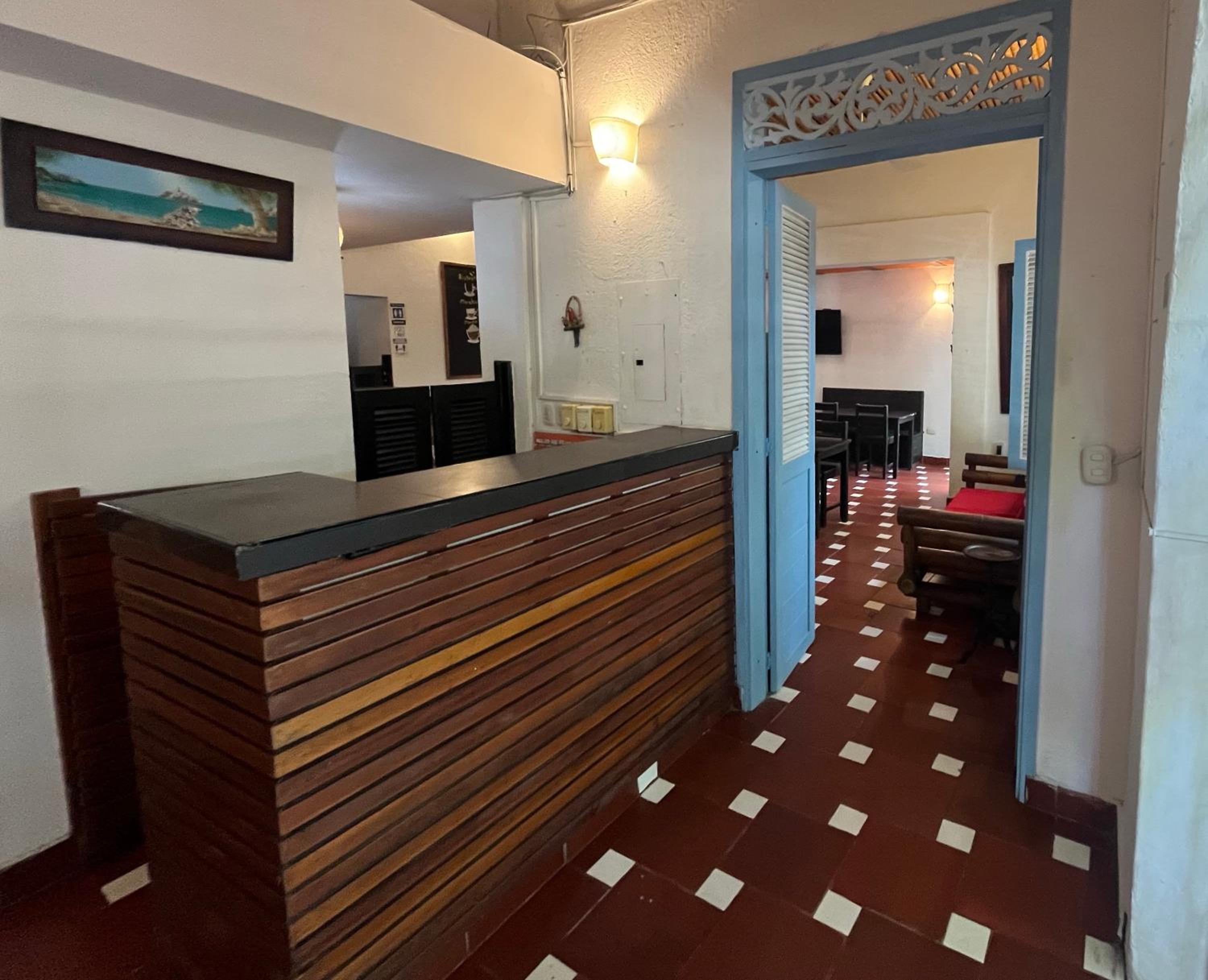 Sana Mar Hostel & Eco-Café