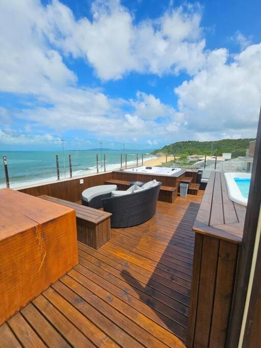 Exclusivo Frente Mar c piscina e jacuzzi térmica