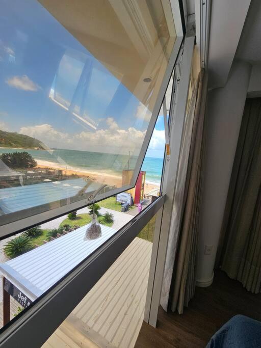 Exclusivo Frente Mar c piscina e jacuzzi térmica