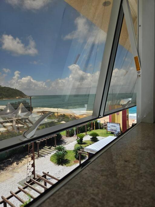 Exclusivo Frente Mar c piscina e jacuzzi térmica