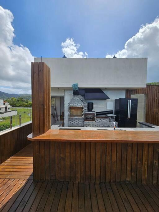 Exclusivo Frente Mar c piscina e jacuzzi térmica