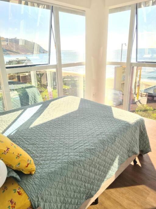 Exclusivo Frente Mar c piscina e jacuzzi térmica
