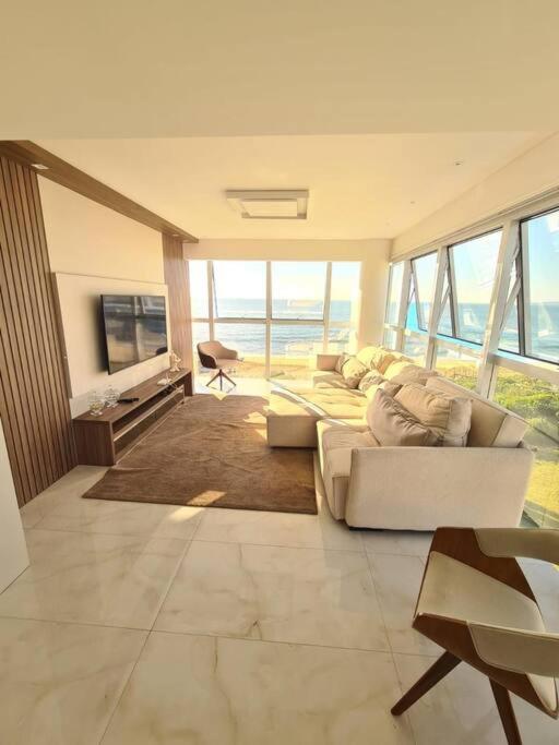 Exclusivo Frente Mar c piscina e jacuzzi térmica