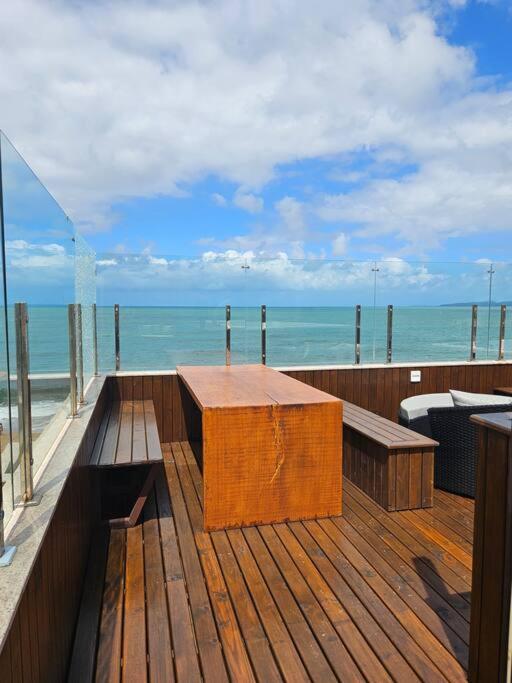 Exclusivo Frente Mar c piscina e jacuzzi térmica