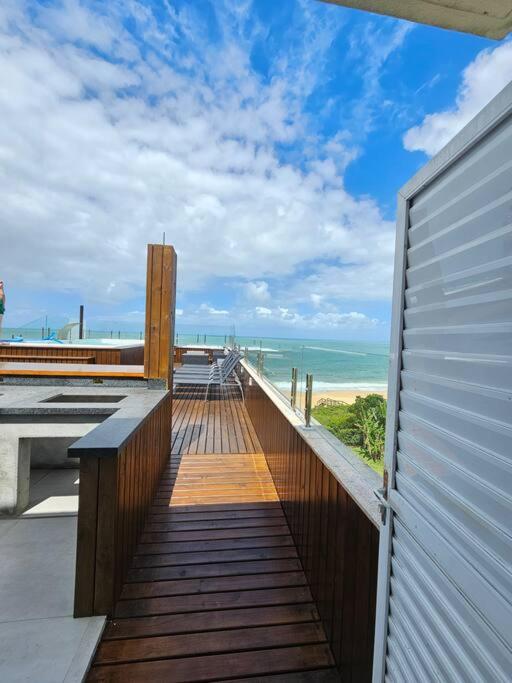 Exclusivo Frente Mar c piscina e jacuzzi térmica