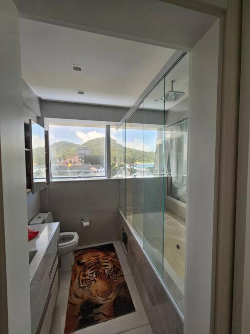 Exclusivo Frente Mar c piscina e jacuzzi térmica