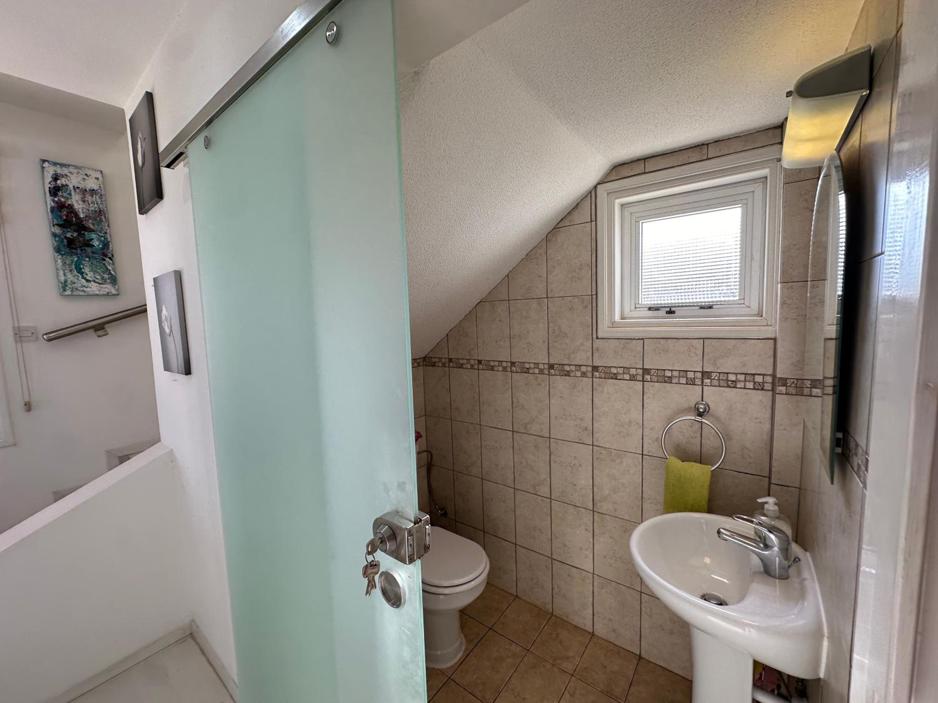 Stylish, quiet Villa 800m from the beach, Pernera
