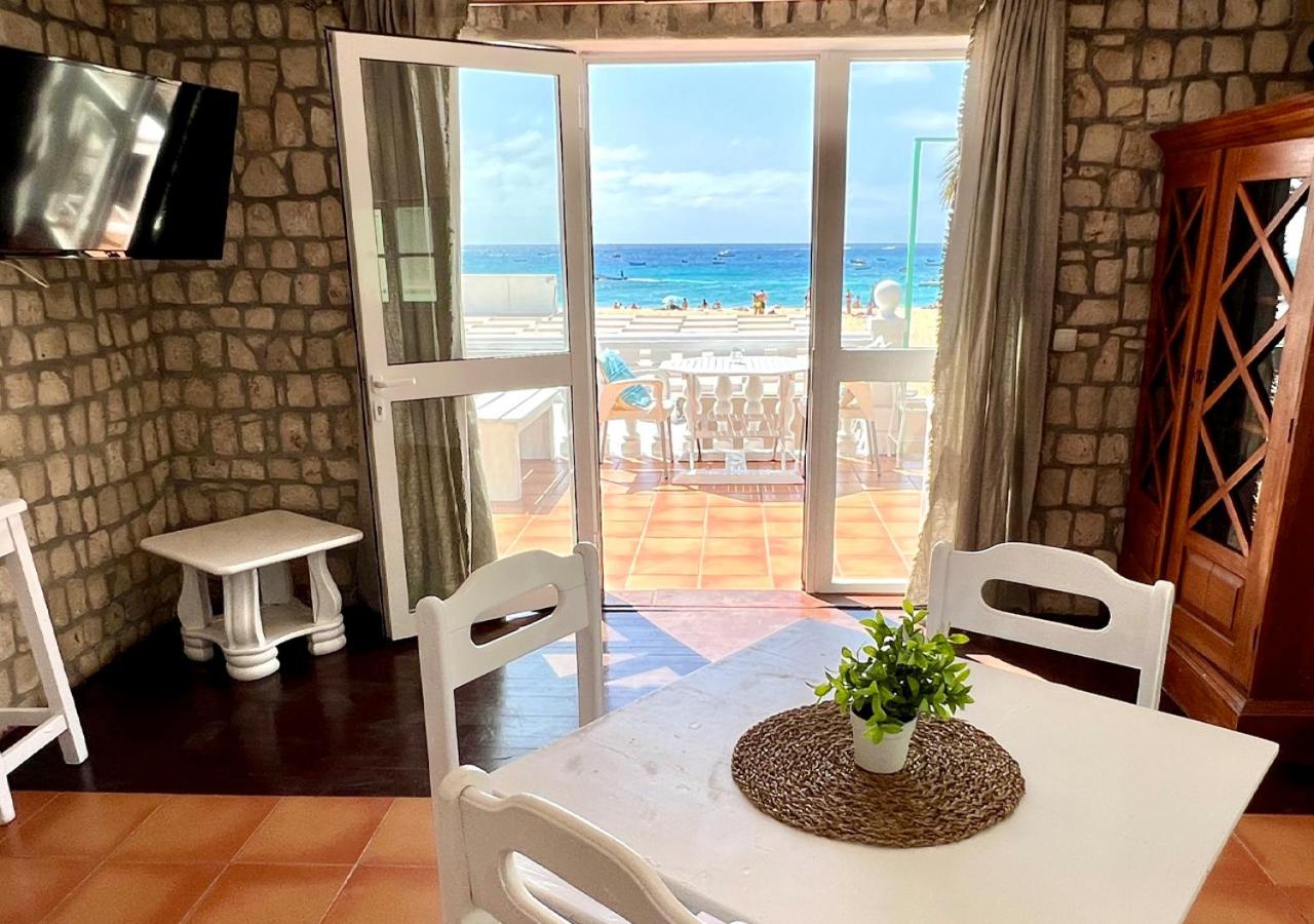 Vista Mar - Seafront Holiday Apartments