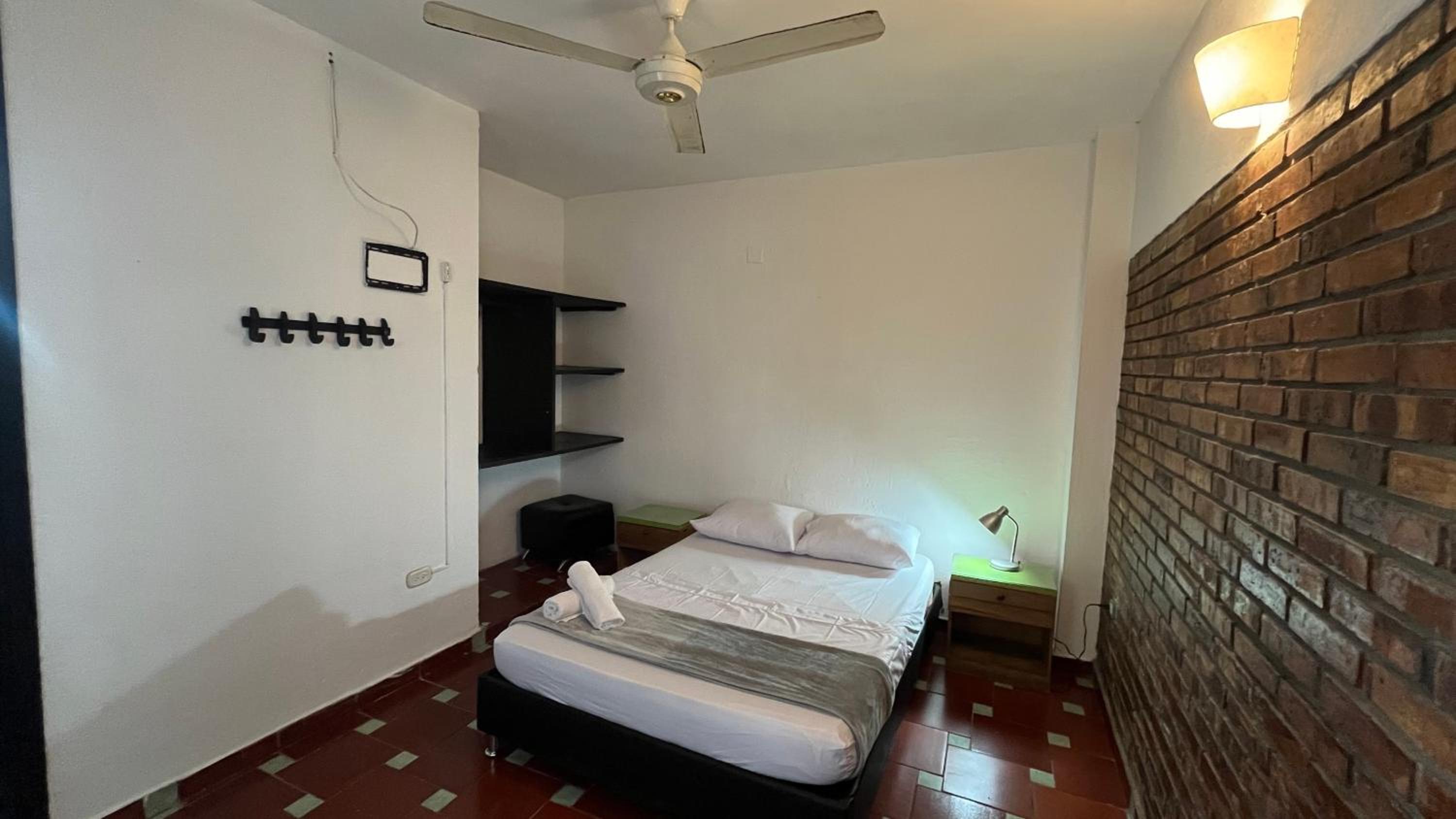 Sana Mar Hostel & Eco-Café