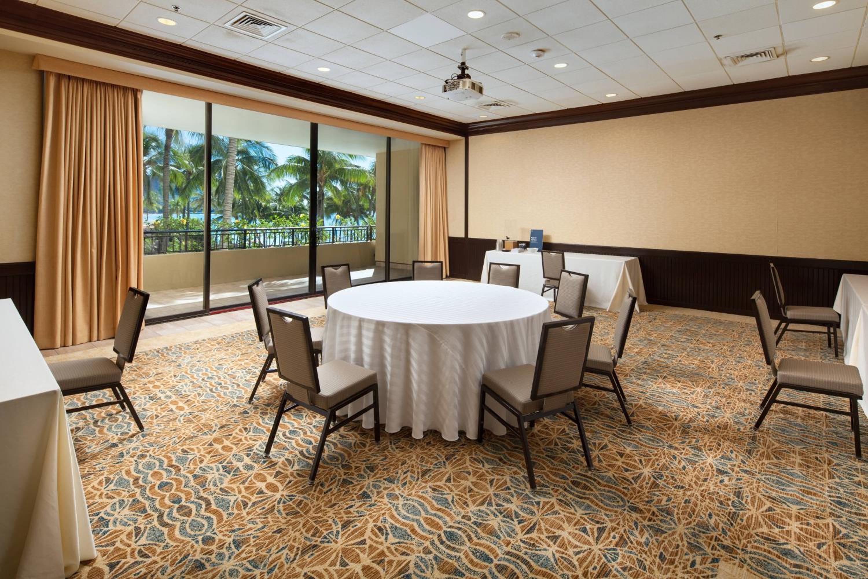 Sheraton Waikiki Beach Resort 189